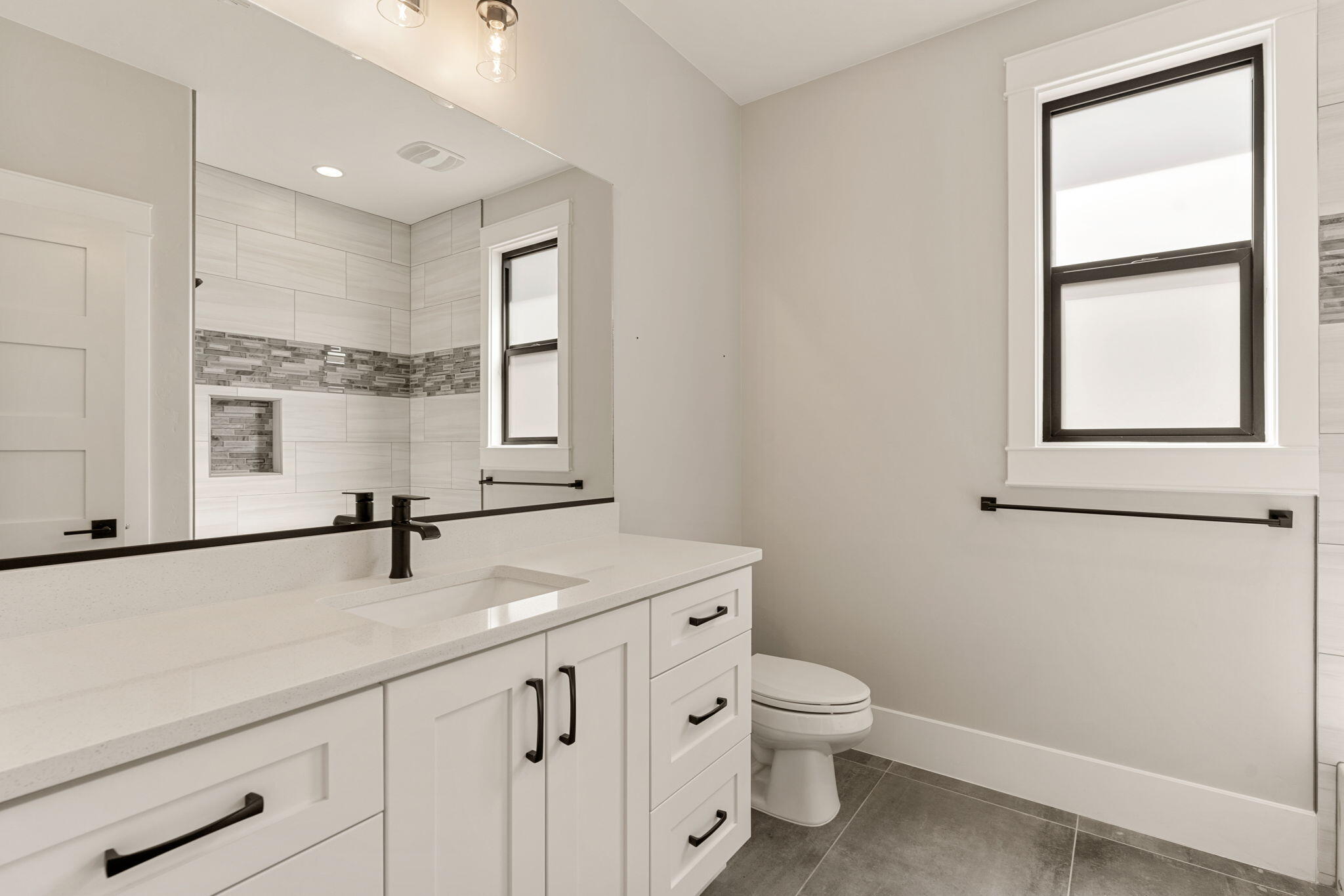 CRIMSON FIELDS - Residential