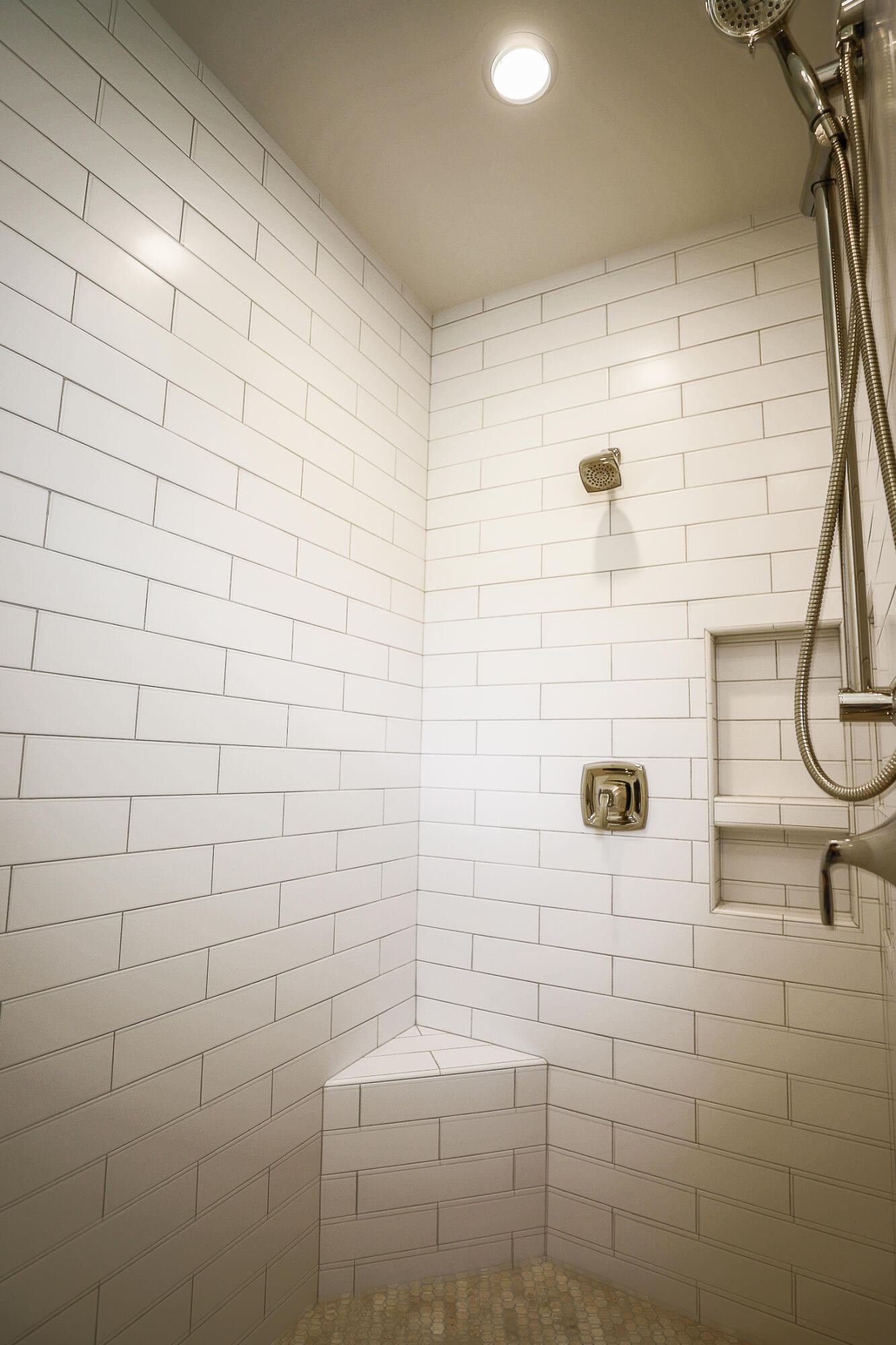 HAWKEYE POINTE SUB - Residential