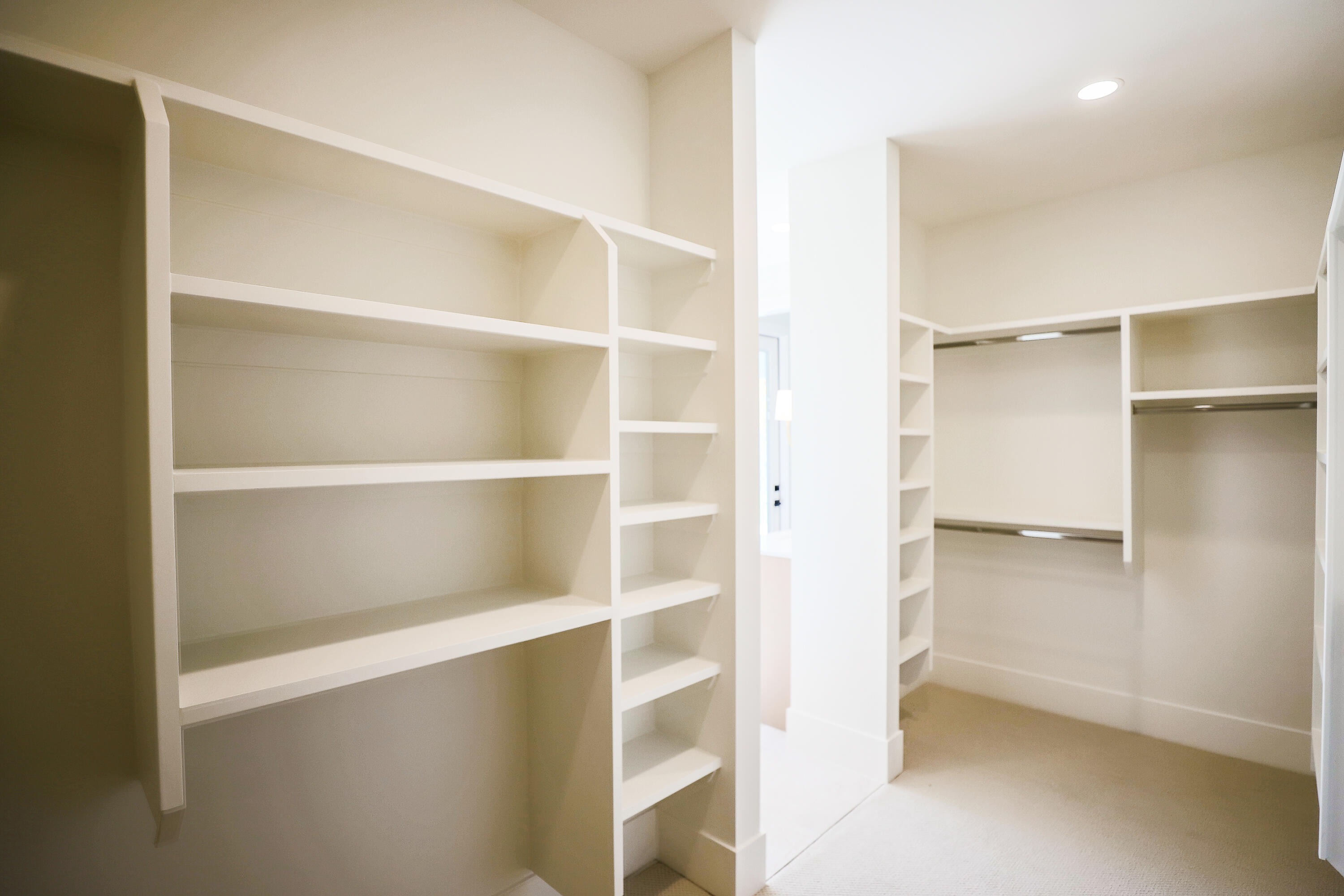 HAWKEYE POINTE SUB - Residential