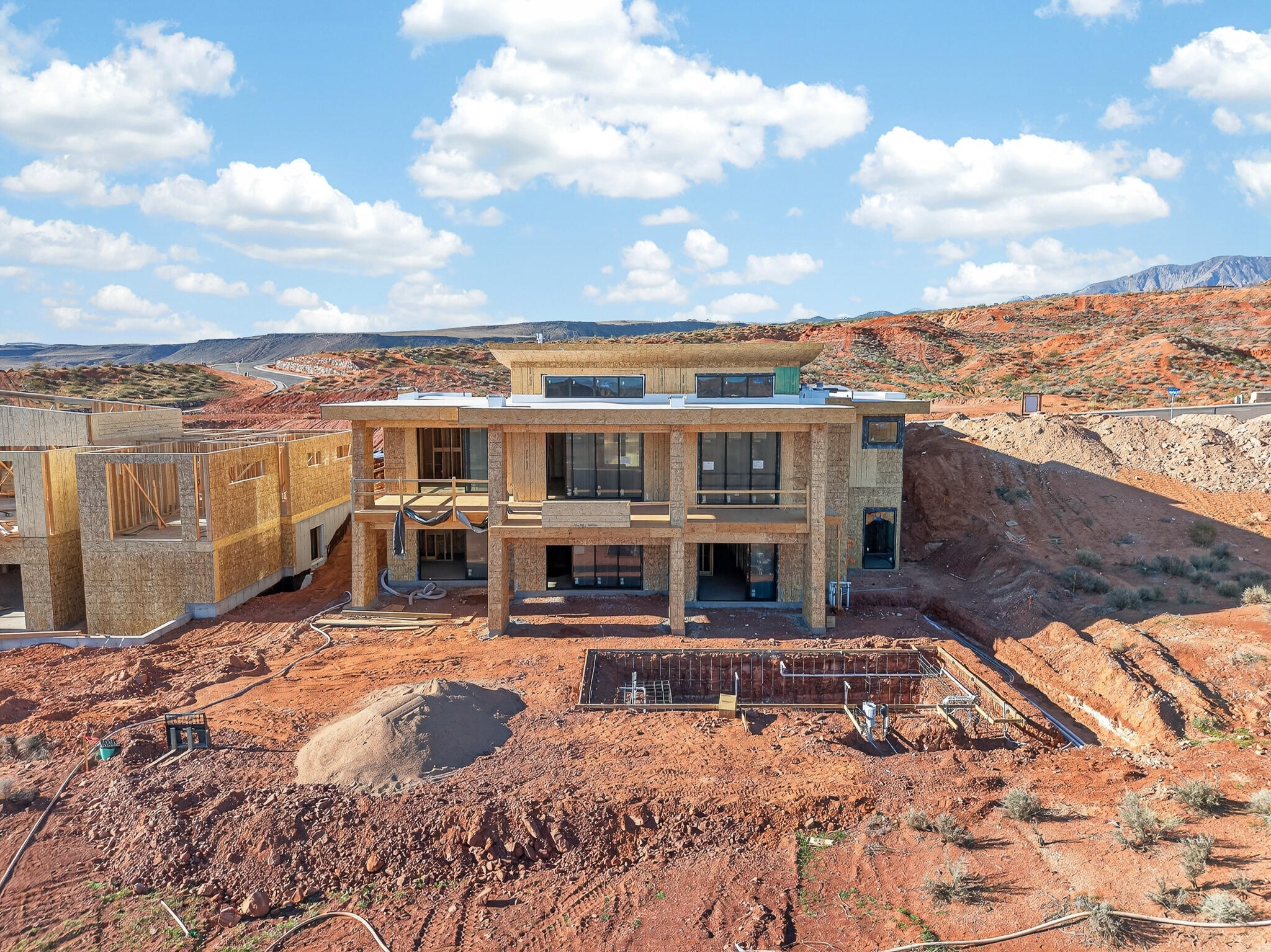 SOLENTE VILLAGE - Residential