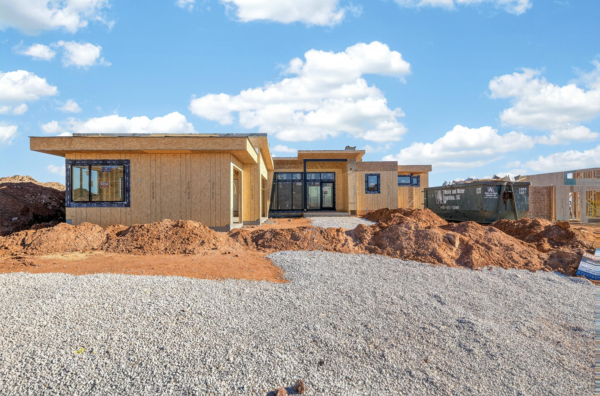 SOLENTE VILLAGE - Residential