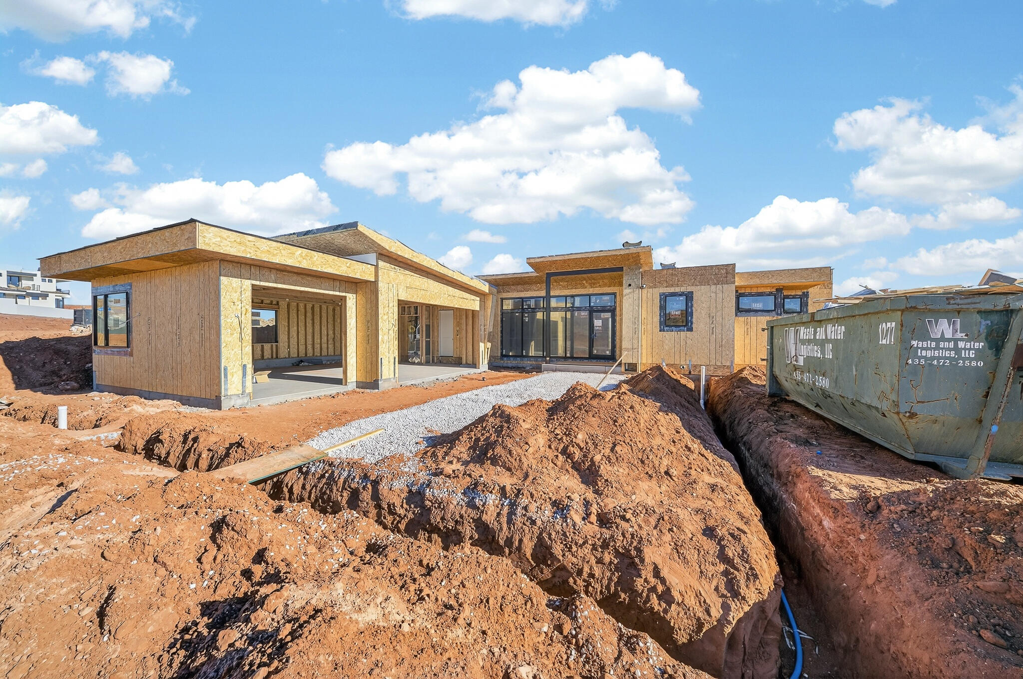 SOLENTE VILLAGE - Residential