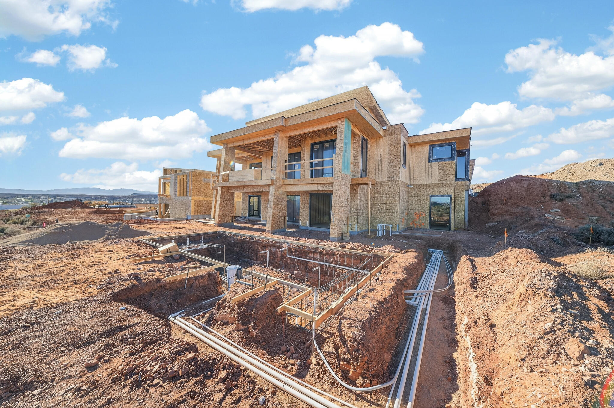 SOLENTE VILLAGE - Residential