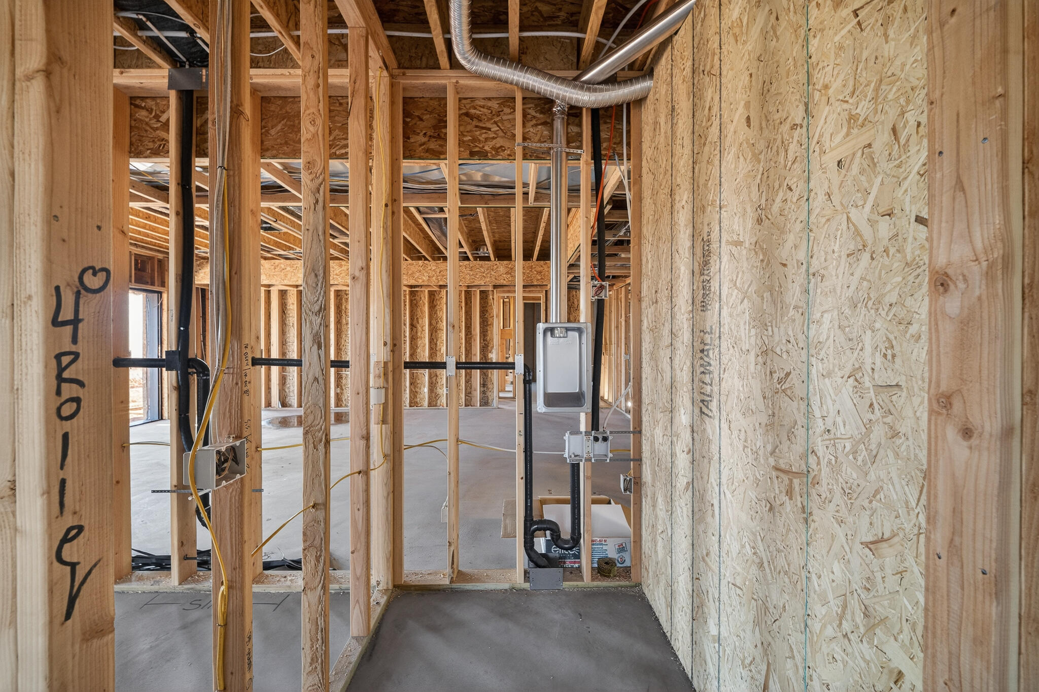 SOLENTE VILLAGE - Residential