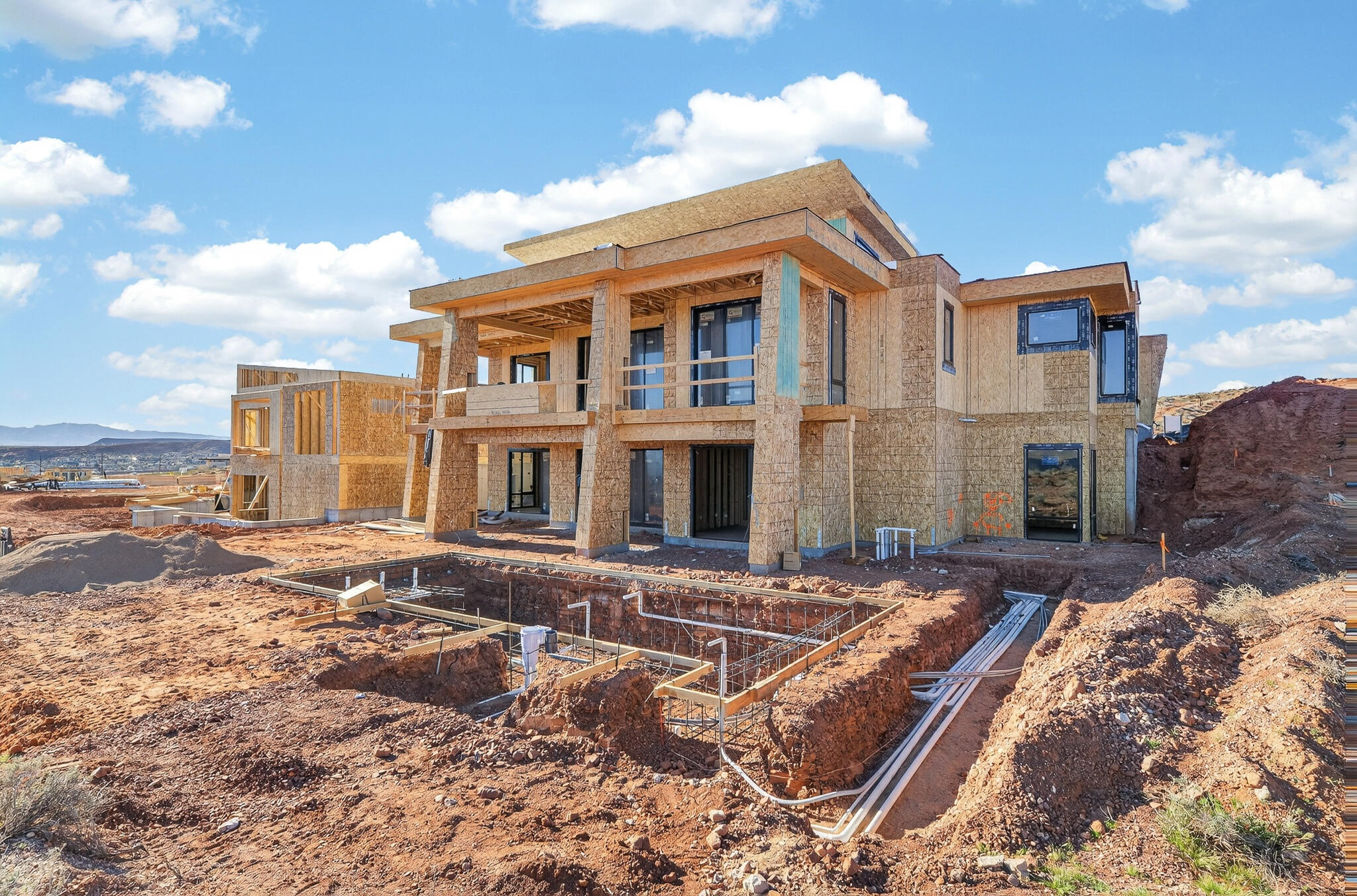 SOLENTE VILLAGE - Residential