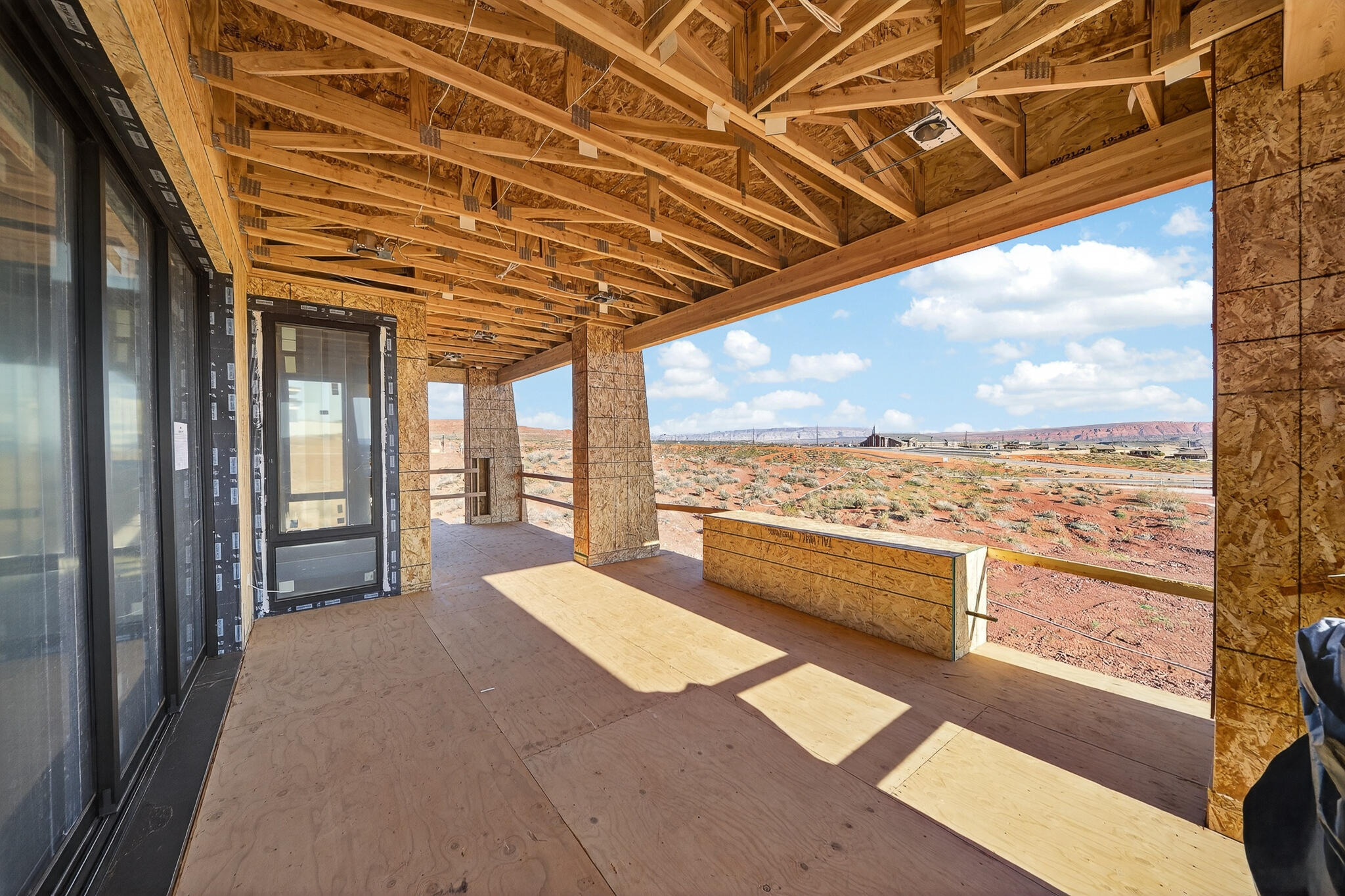 SOLENTE VILLAGE - Residential