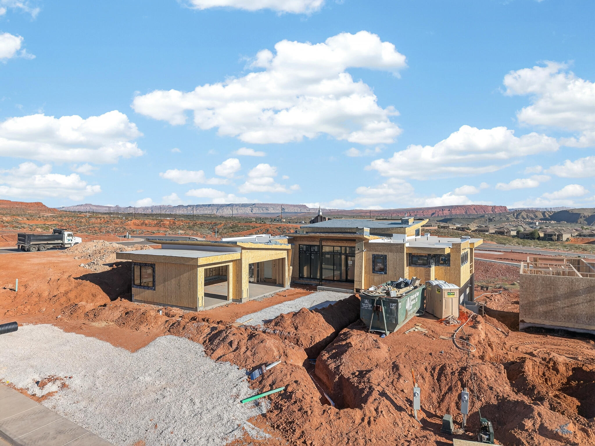 SOLENTE VILLAGE - Residential