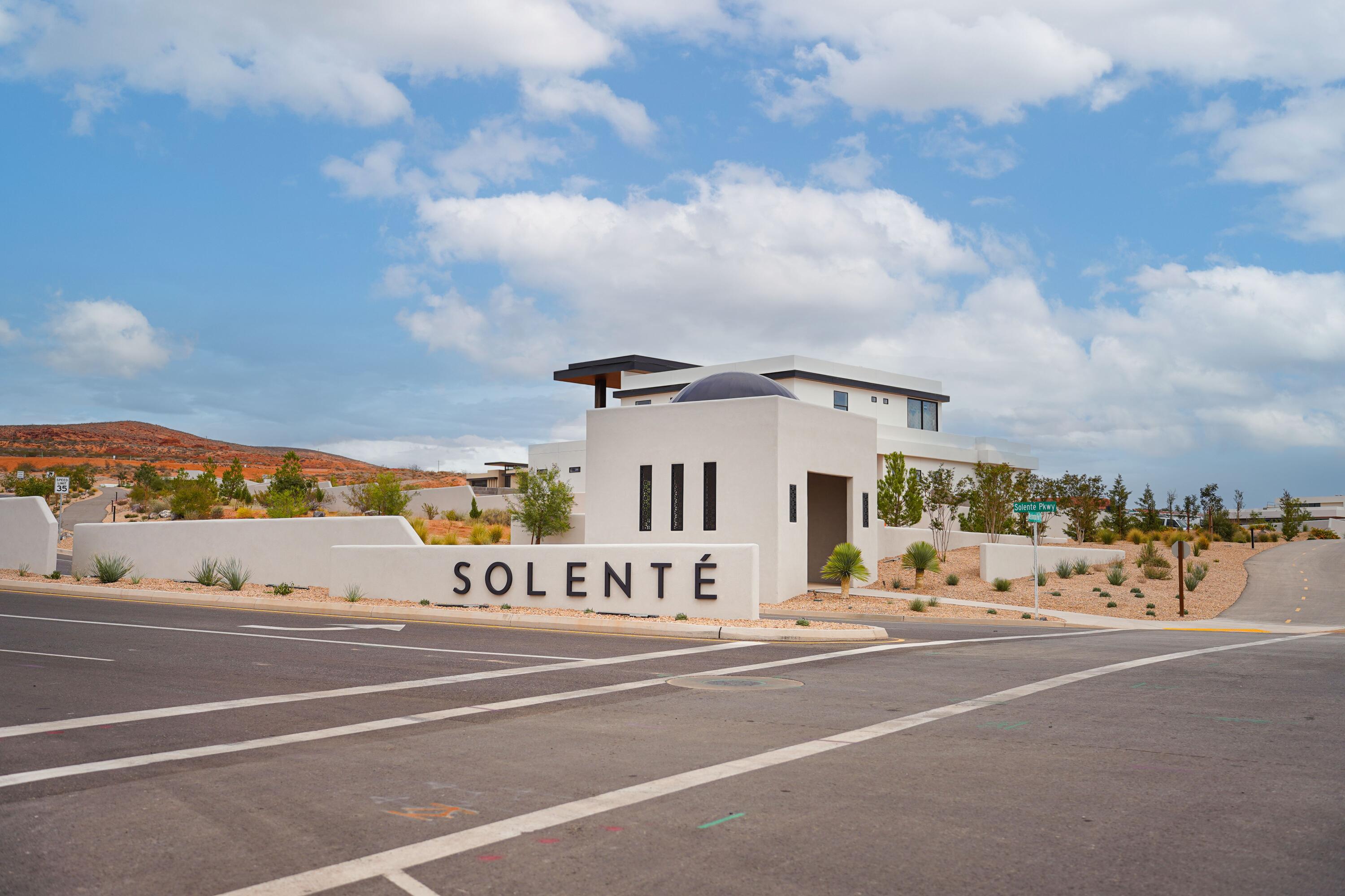 SOLENTE VILLAGE - Residential