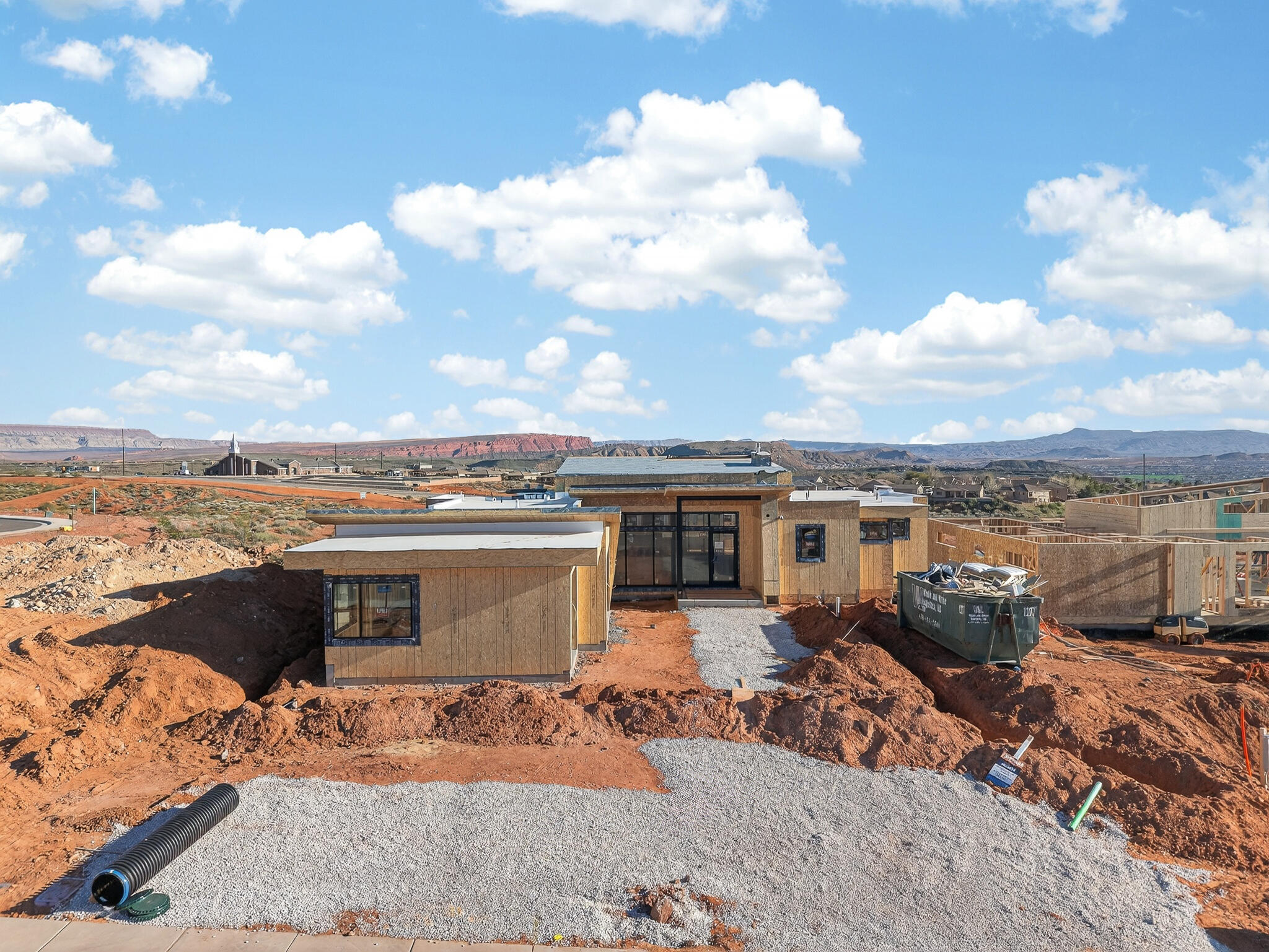 SOLENTE VILLAGE - Residential