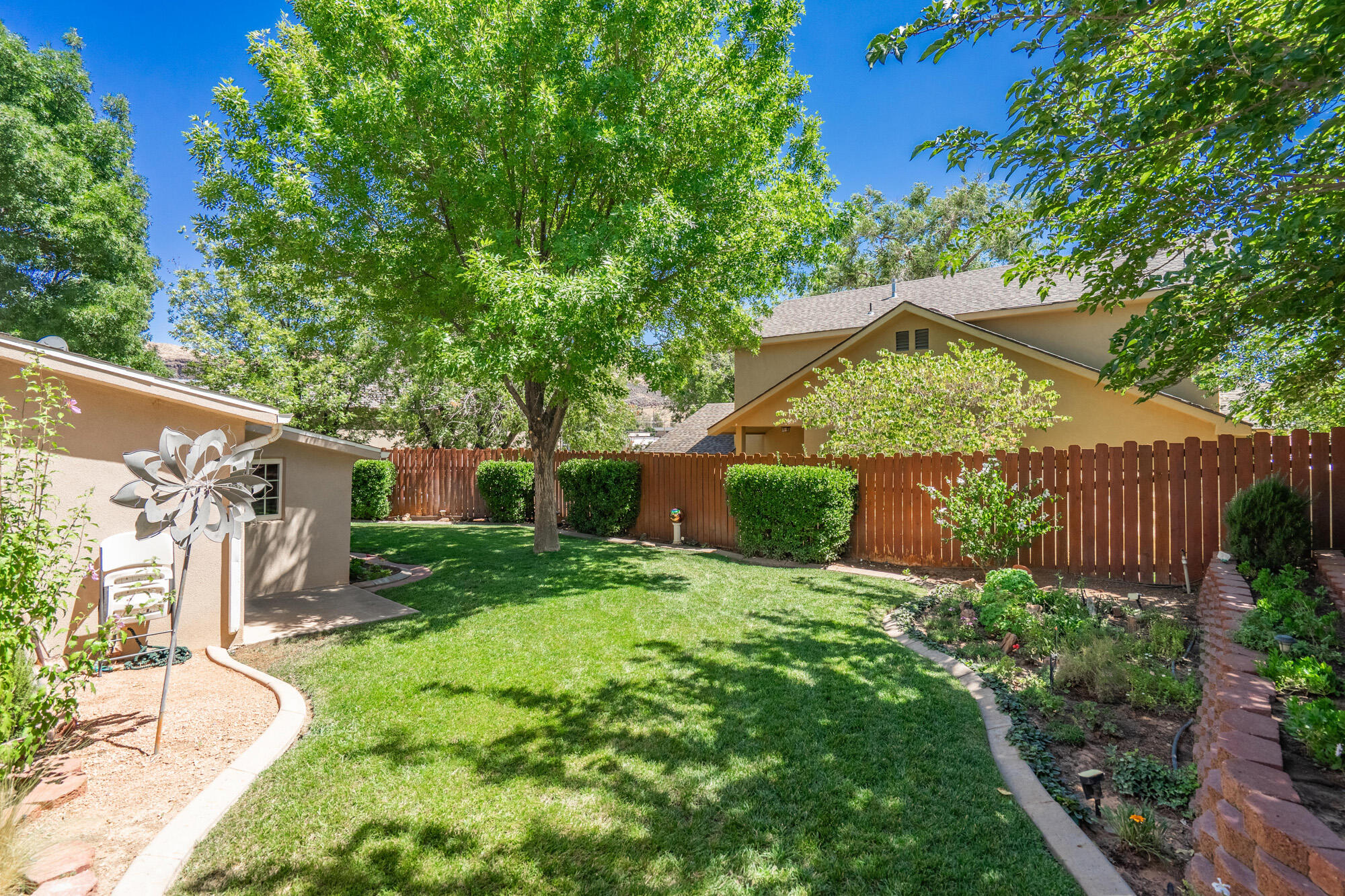 HURRICANE TOWNSITE - Residential