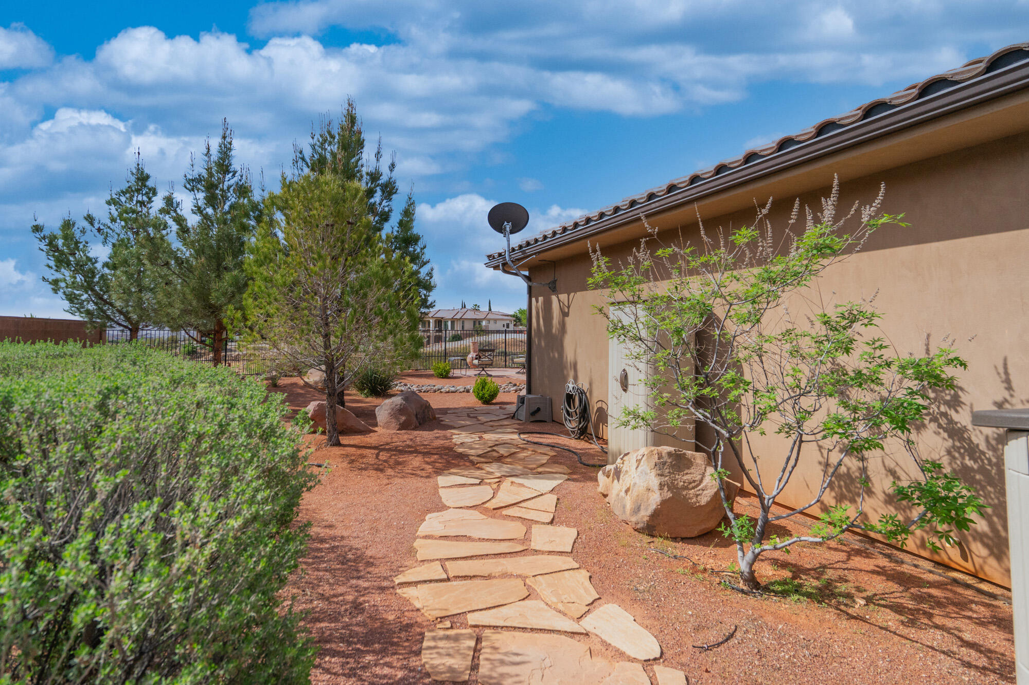 LAST SUN AT GREEN SPRINGS - Residential