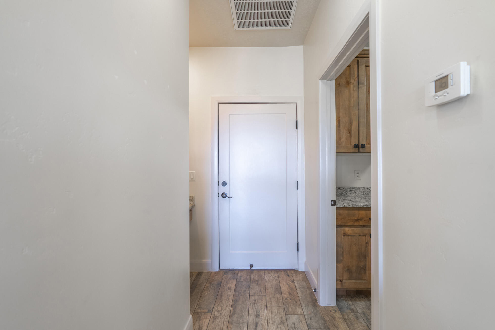 LAST SUN AT GREEN SPRINGS - Residential