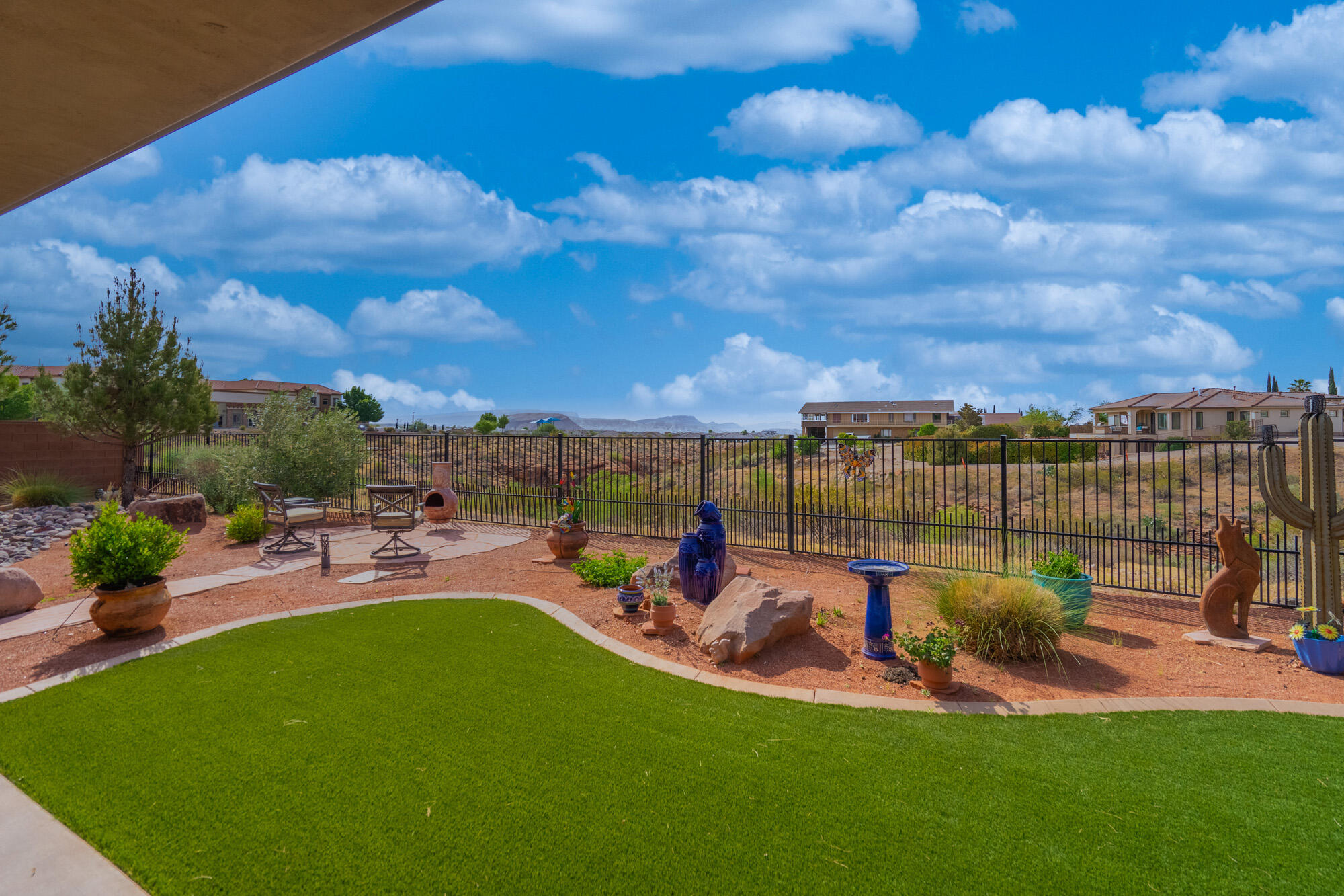 LAST SUN AT GREEN SPRINGS - Residential