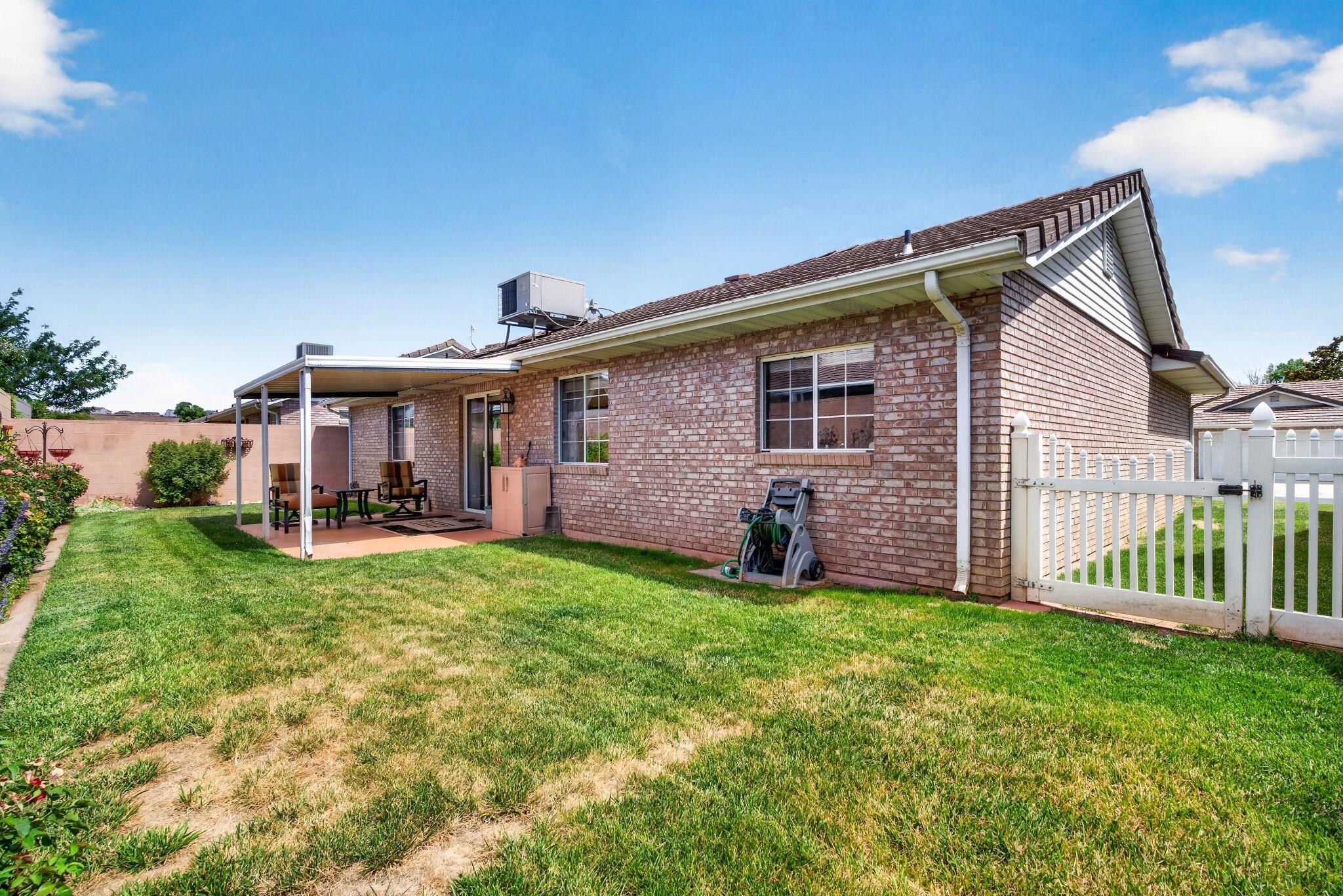 SUN COUNTRY MEADOWS SOUTH TOWNHOMES - Residential
