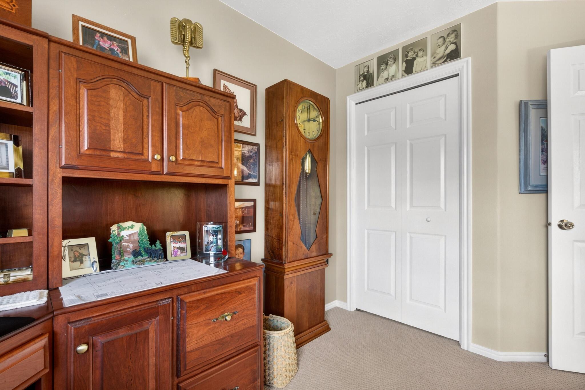 SUN COUNTRY MEADOWS SOUTH TOWNHOMES - Residential