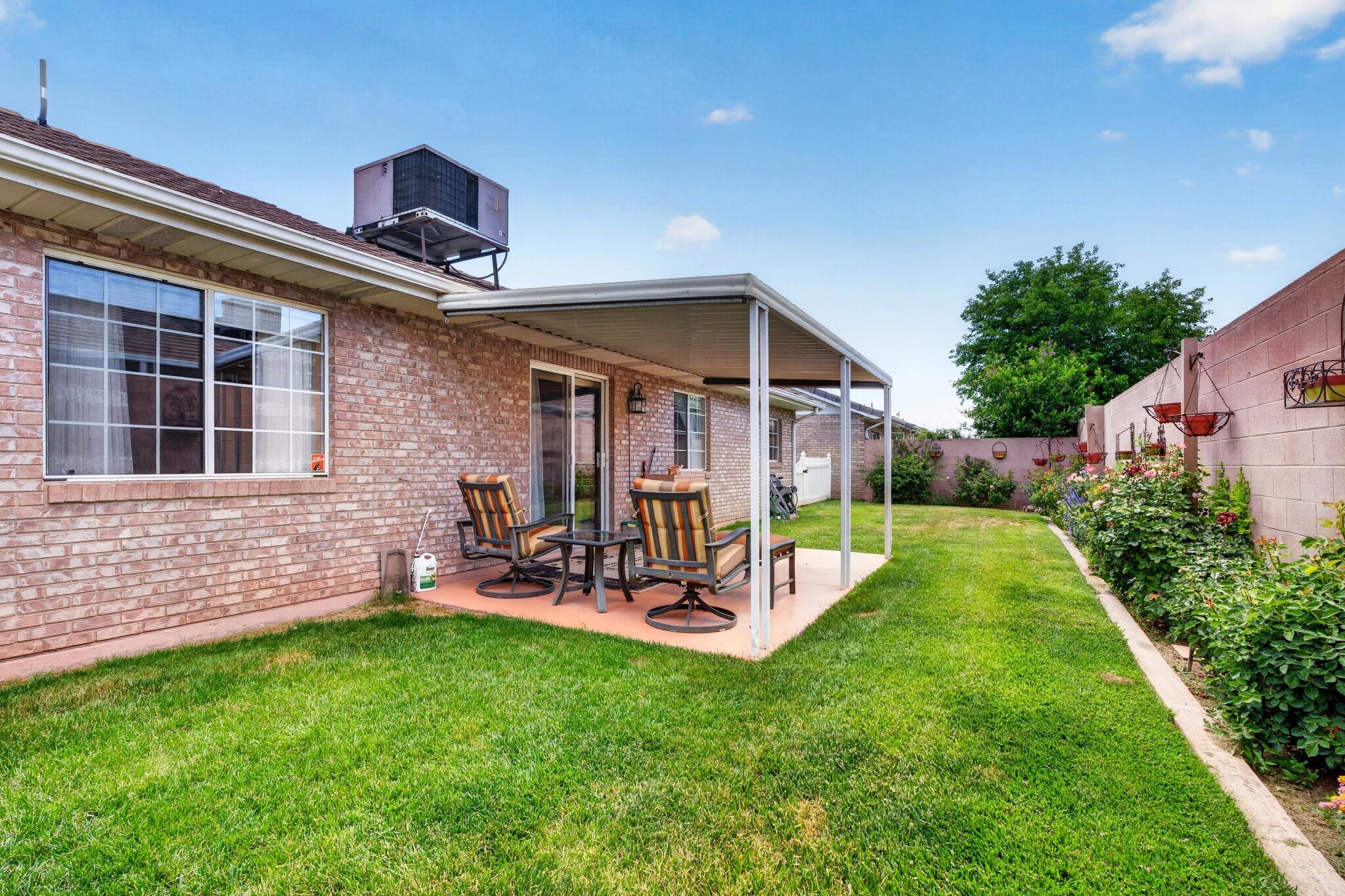 SUN COUNTRY MEADOWS SOUTH TOWNHOMES - Residential