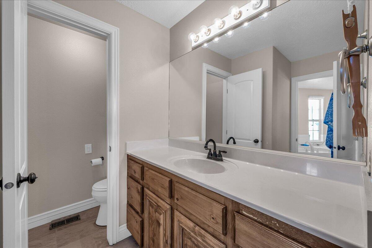 INTERMOUNTAIN ESTATES - Residential