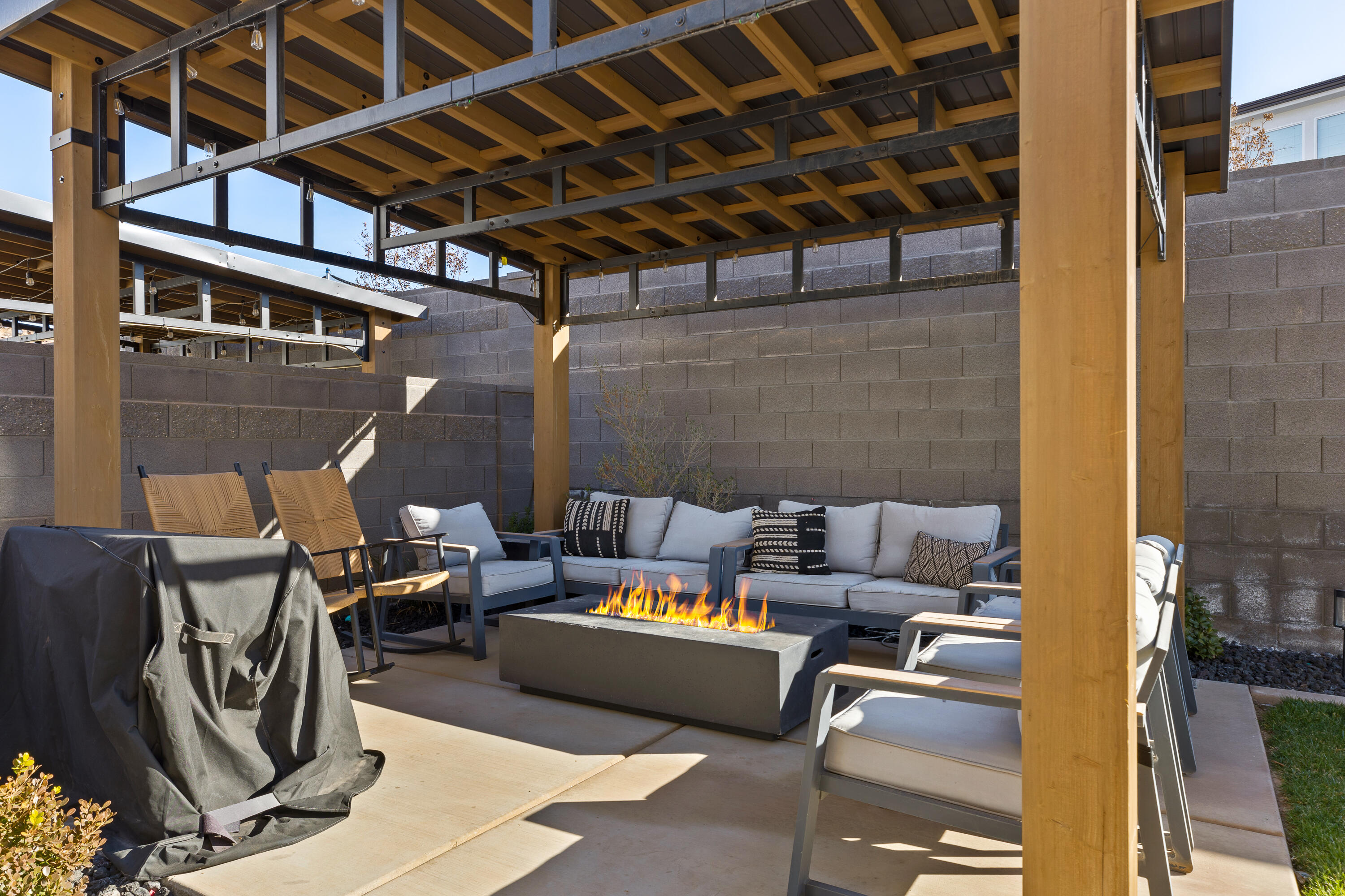 HERITAGE PLACE - Residential