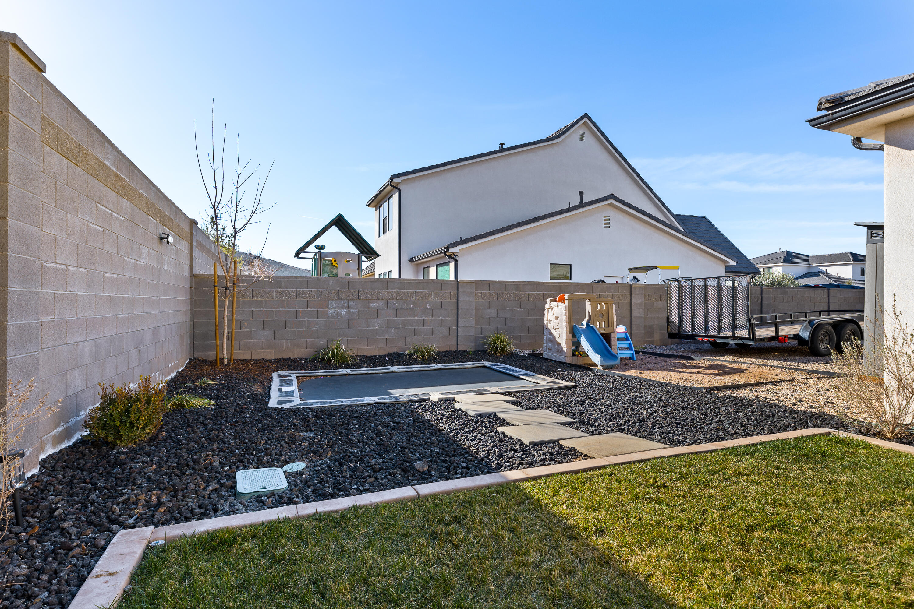 HERITAGE PLACE - Residential