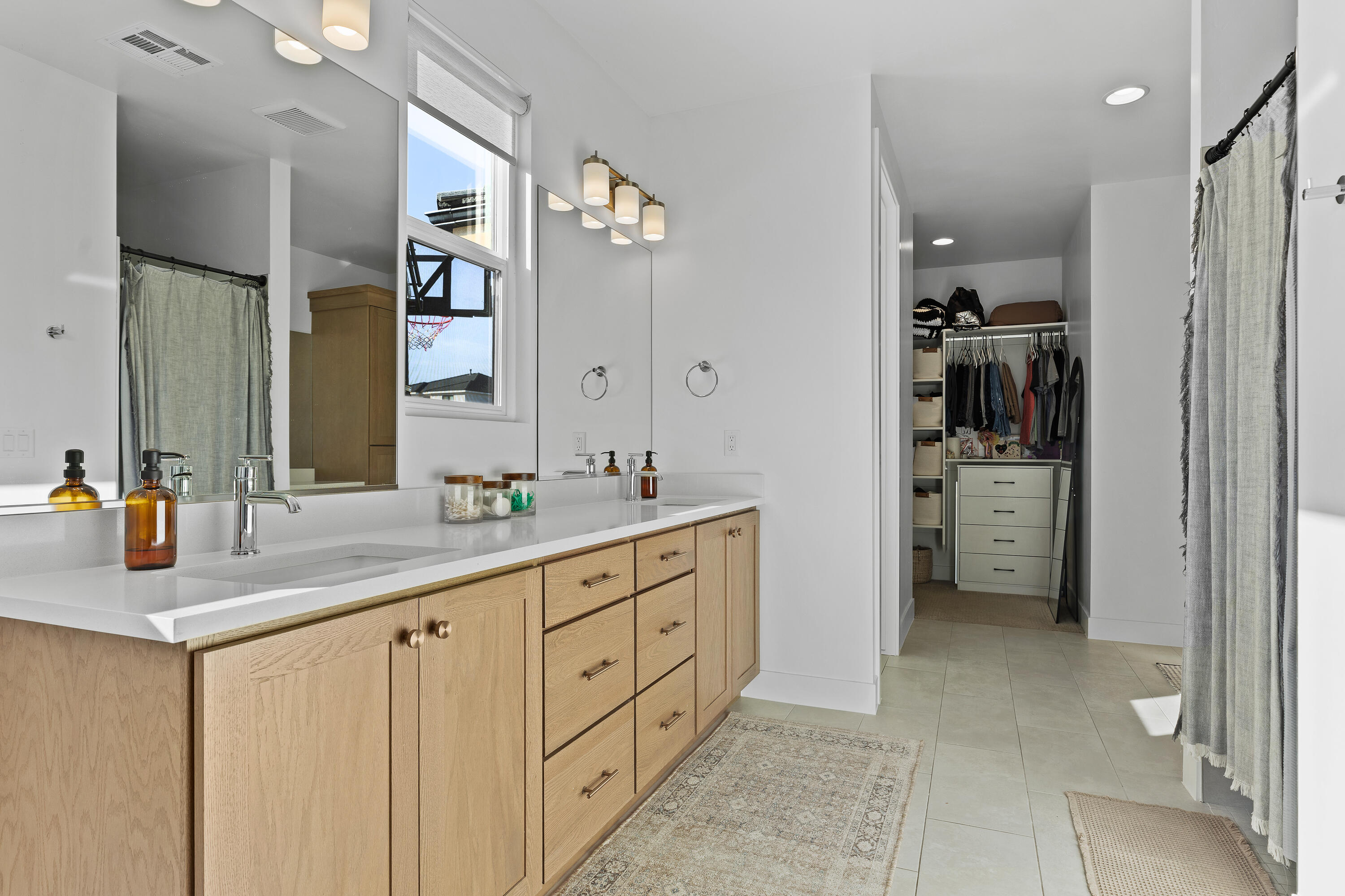 HERITAGE PLACE - Residential