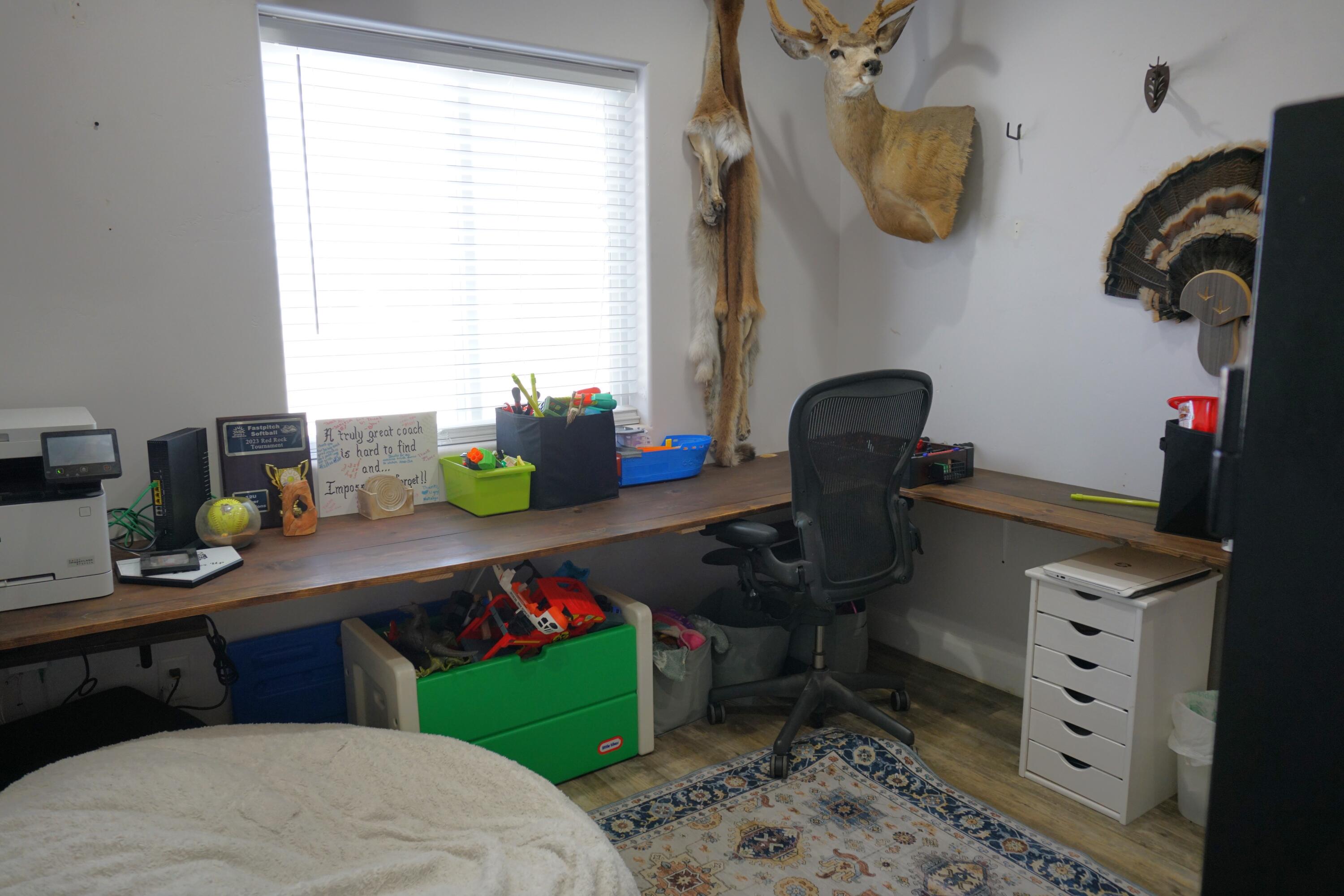 SUNNY MEADOWS ACRES - Residential