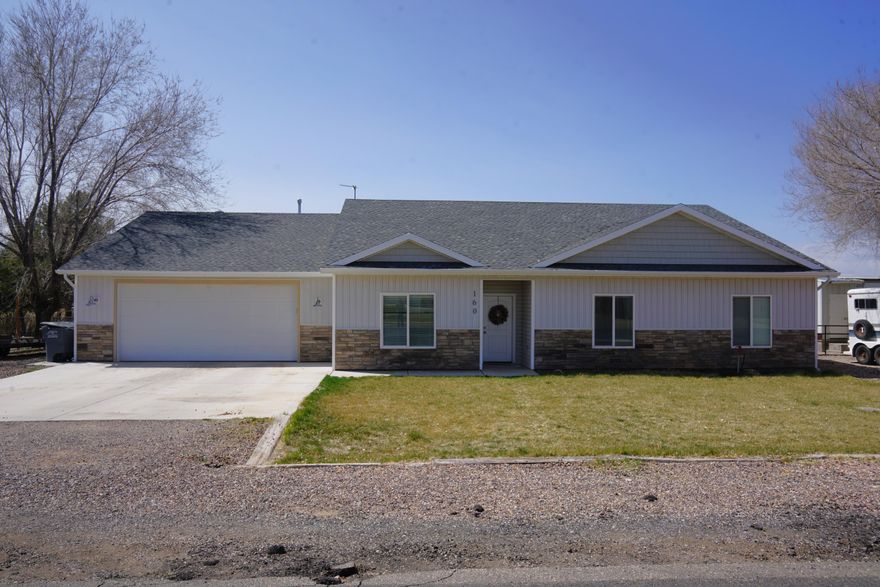 Fantastic horse propery located in the heart of beautiful downtown Enterprise.  Spacious, open floor plan with 2353 sq ft, 5 bedrooms, 2.5 baths, 2 car garage, extra bonus room currently used as an office with its own entrance.  Flooring has vinyl laminate plank and carpet.  Sits on almost a half acre at (.45 to be exact)