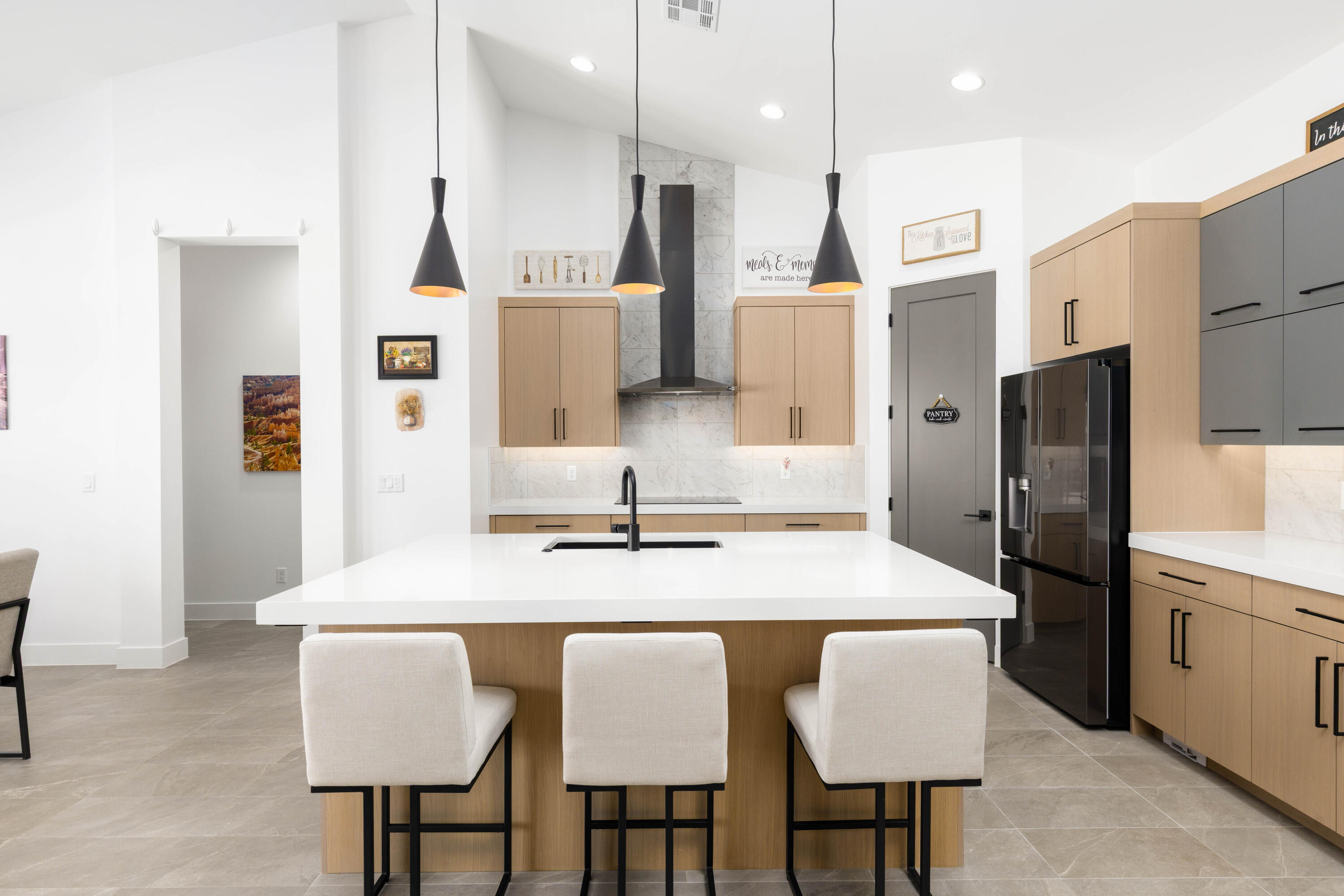 SANDSTONE FIELDS - Residential