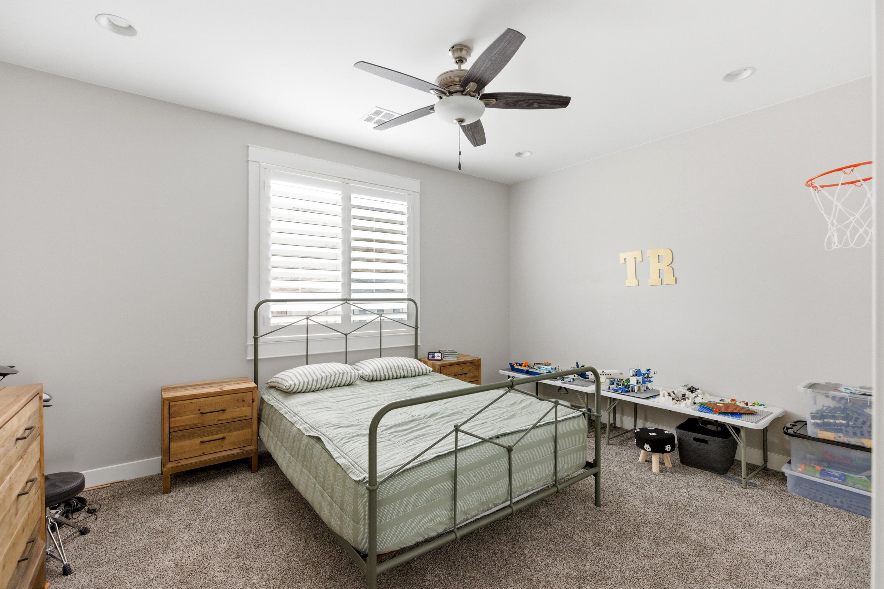 MAPLE ESTATES - Residential