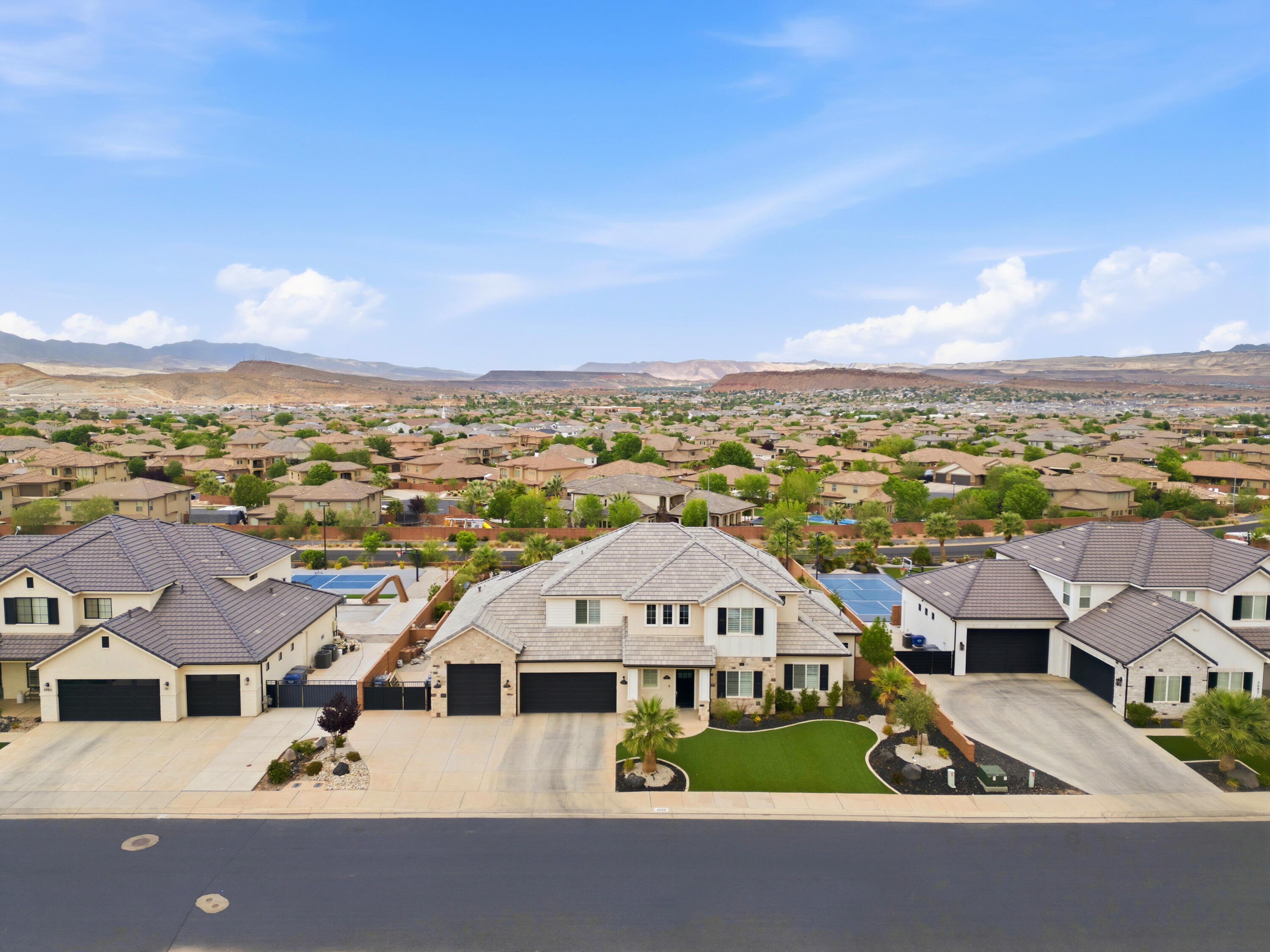 MAPLE ESTATES - Residential