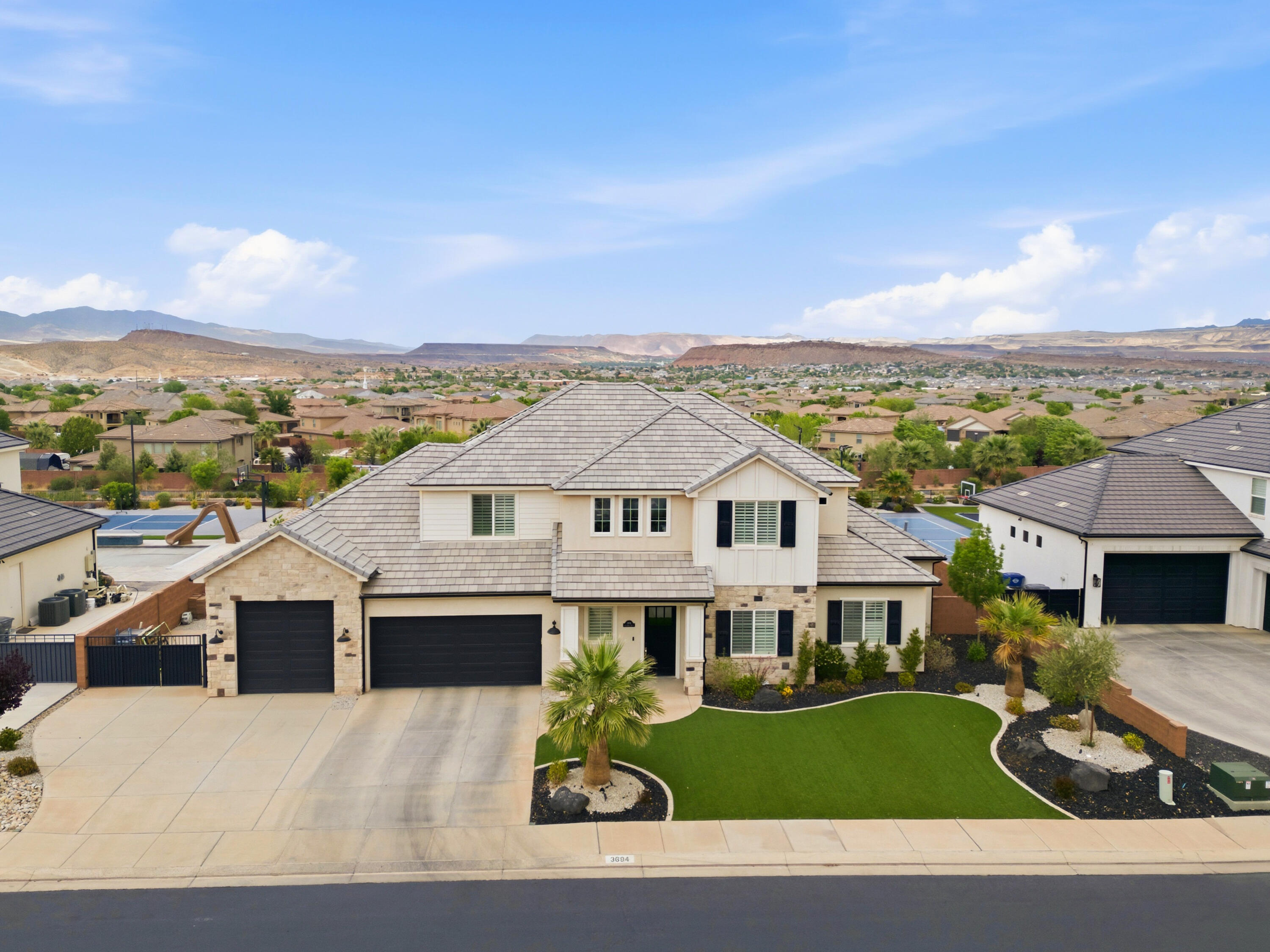 MAPLE ESTATES - Residential