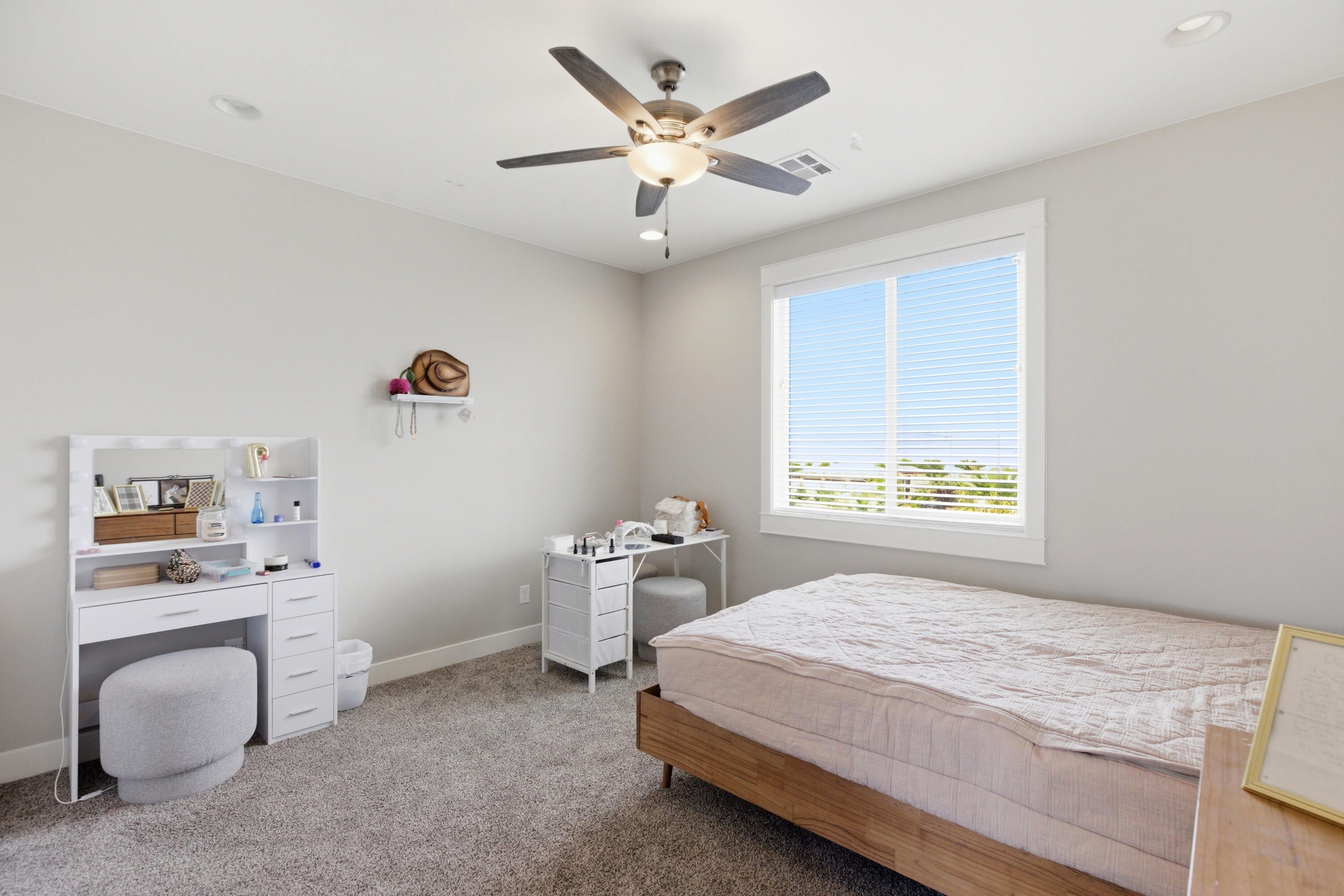 MAPLE ESTATES - Residential