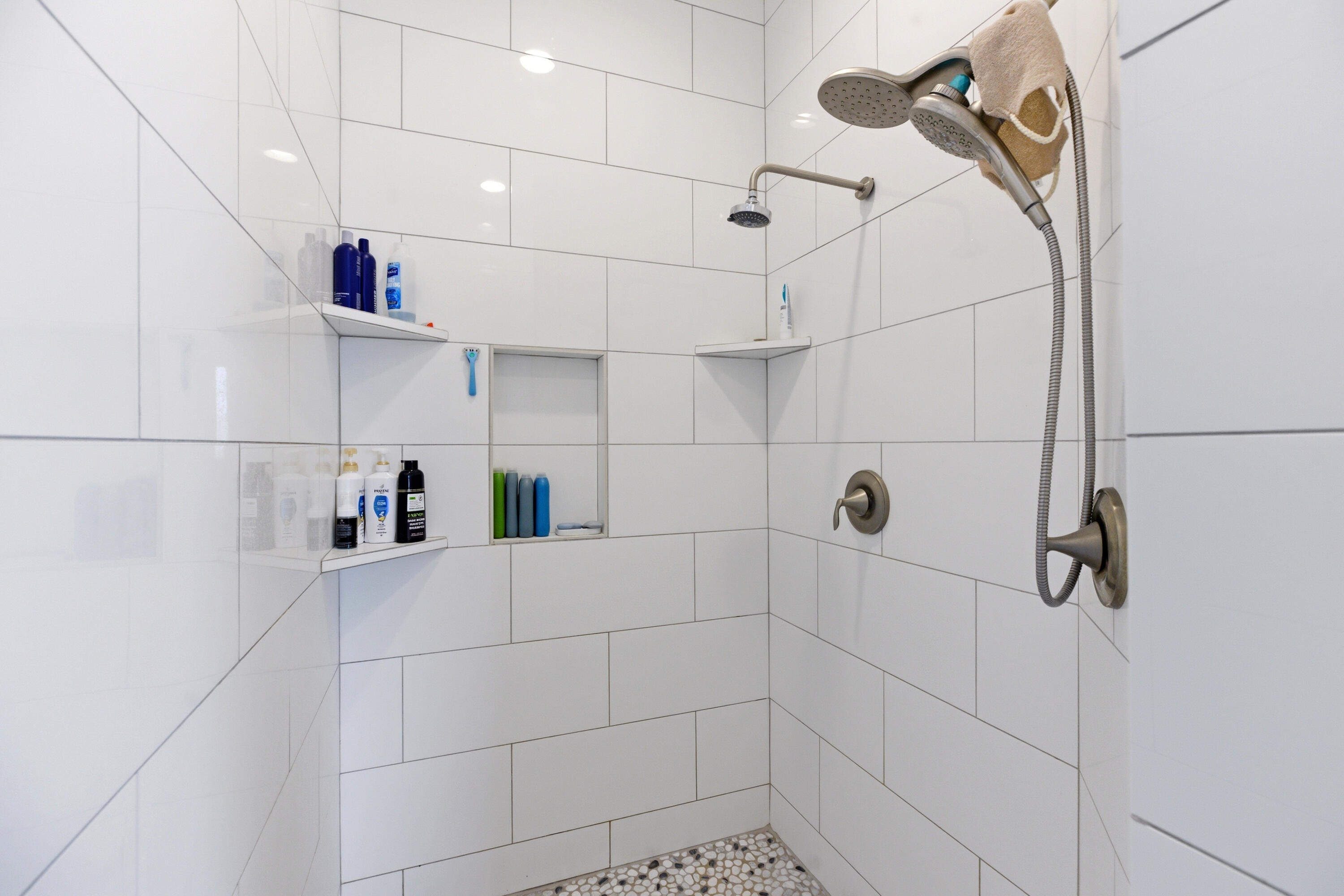 MAPLE ESTATES - Residential