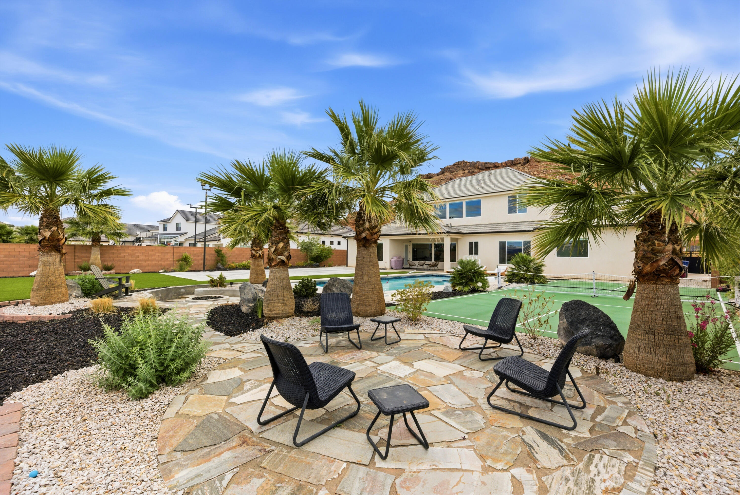 MAPLE ESTATES - Residential