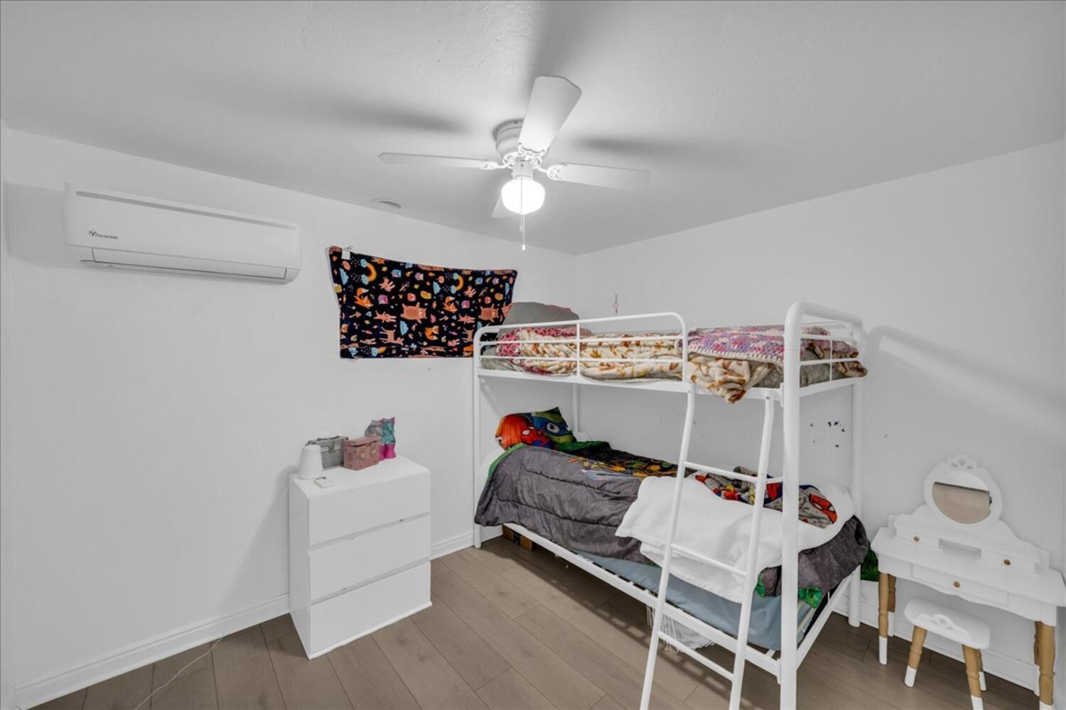 SUNSET ESTATES (I) - Residential