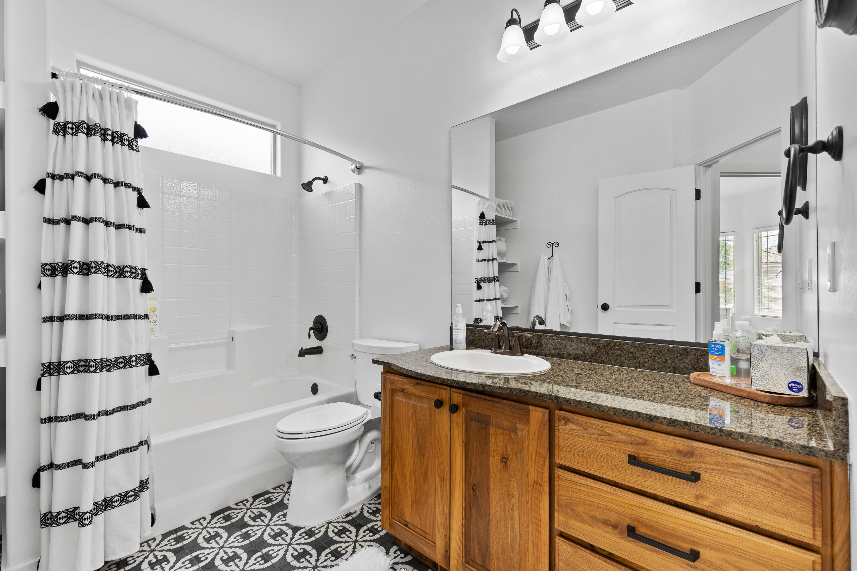 DIXIE SPRINGS - Residential