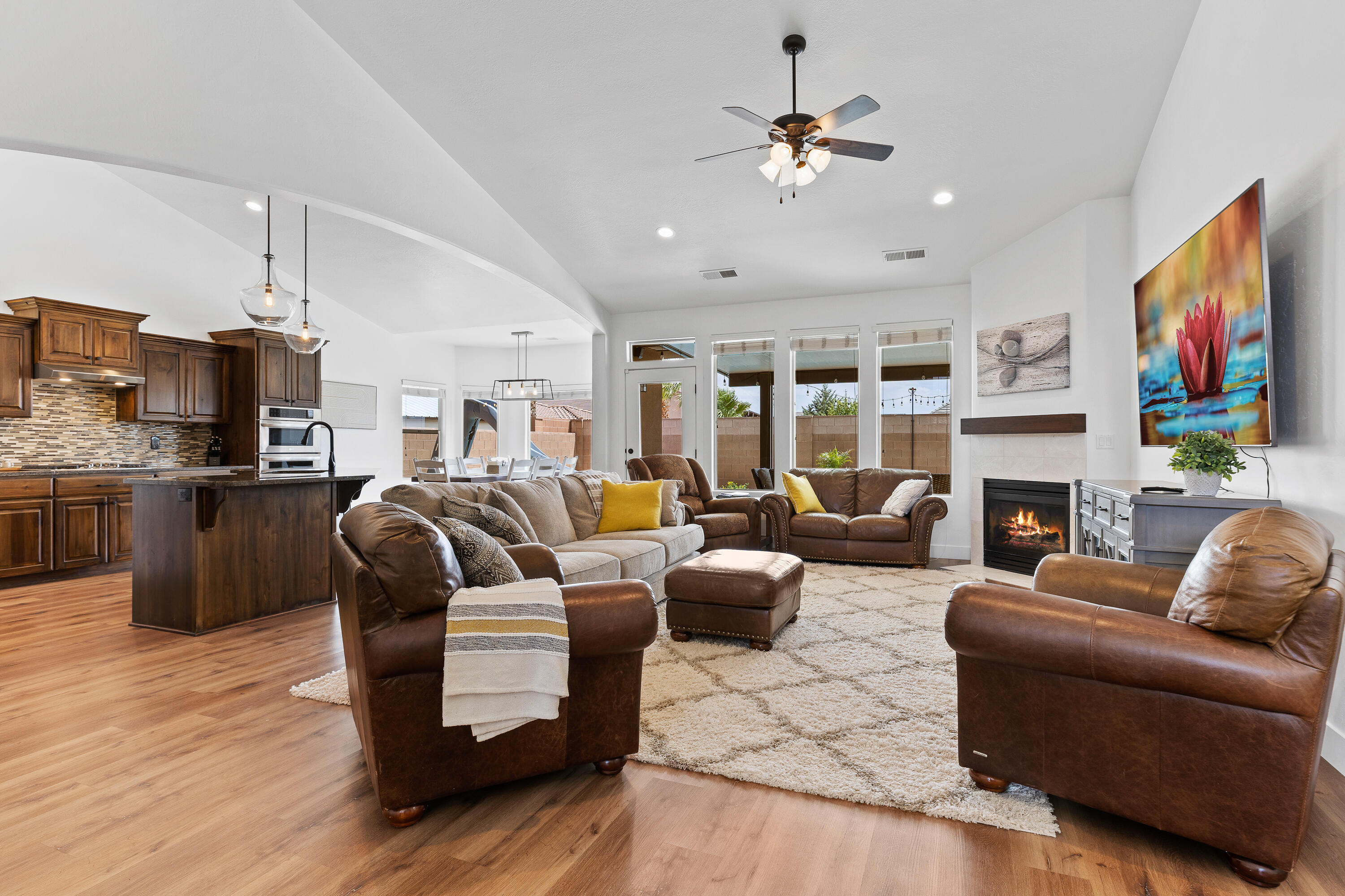 DIXIE SPRINGS - Residential