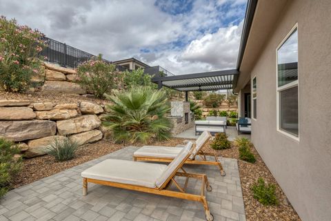 Tiny photo for 2985 W SESIA Way, Saint George, UT 84770 (MLS # 26-271413)