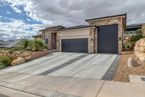 Tiny photo for 2985 W SESIA Way, Saint George, UT 84770 (MLS # 26-271413)