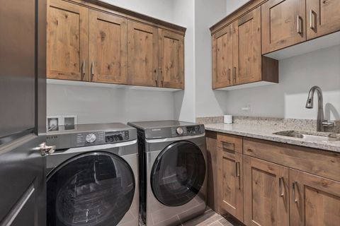 Tiny photo for 2985 W SESIA Way, Saint George, UT 84770 (MLS # 26-271413)