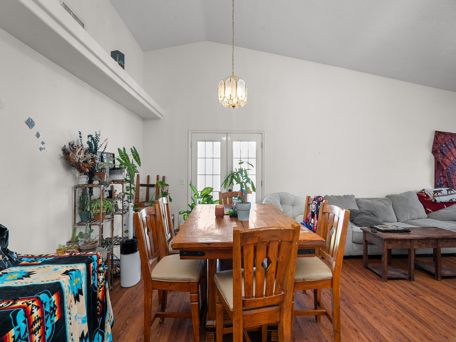 SANTA FE HILLS - Residential