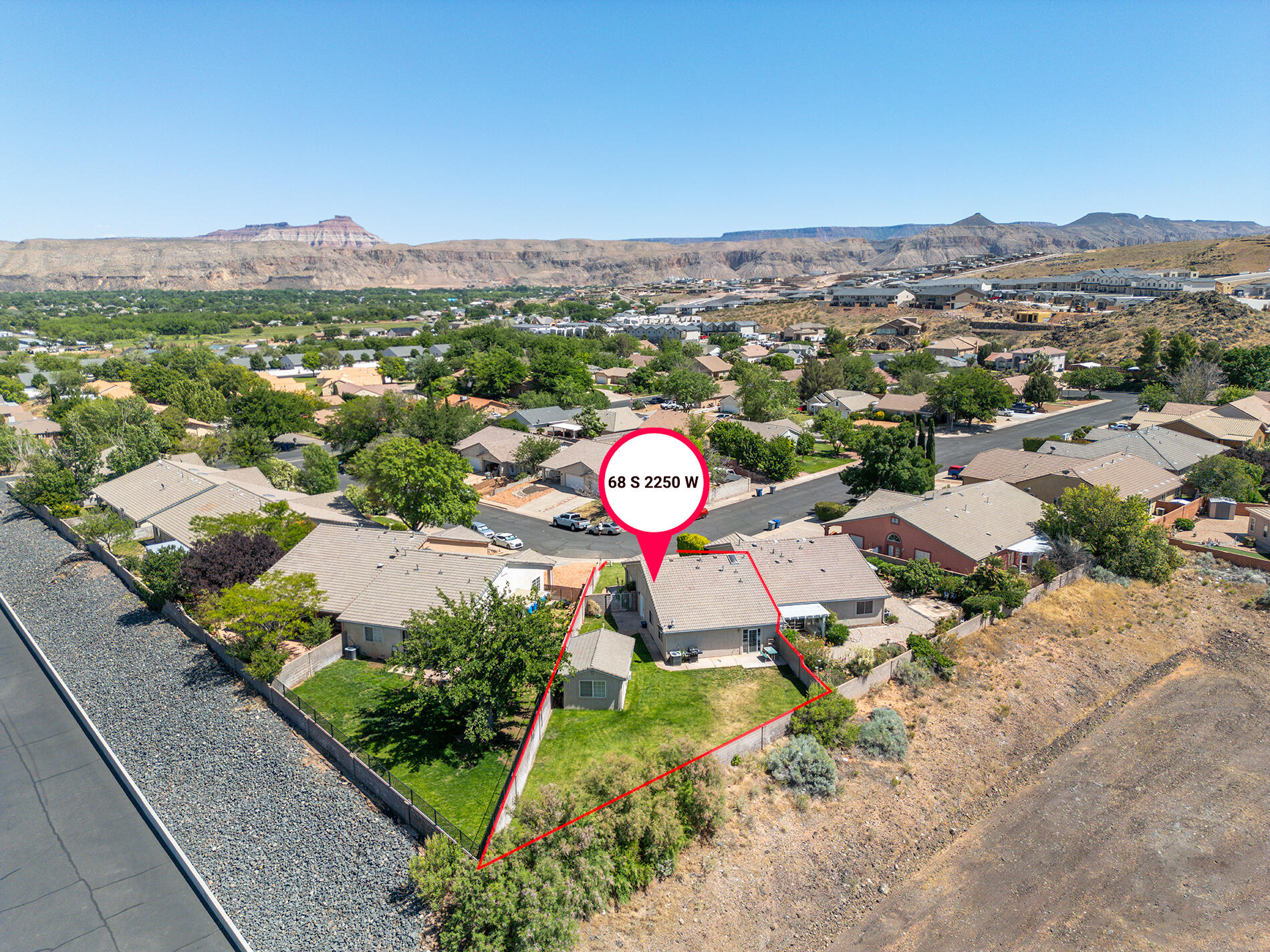 SANTA FE HILLS - Residential