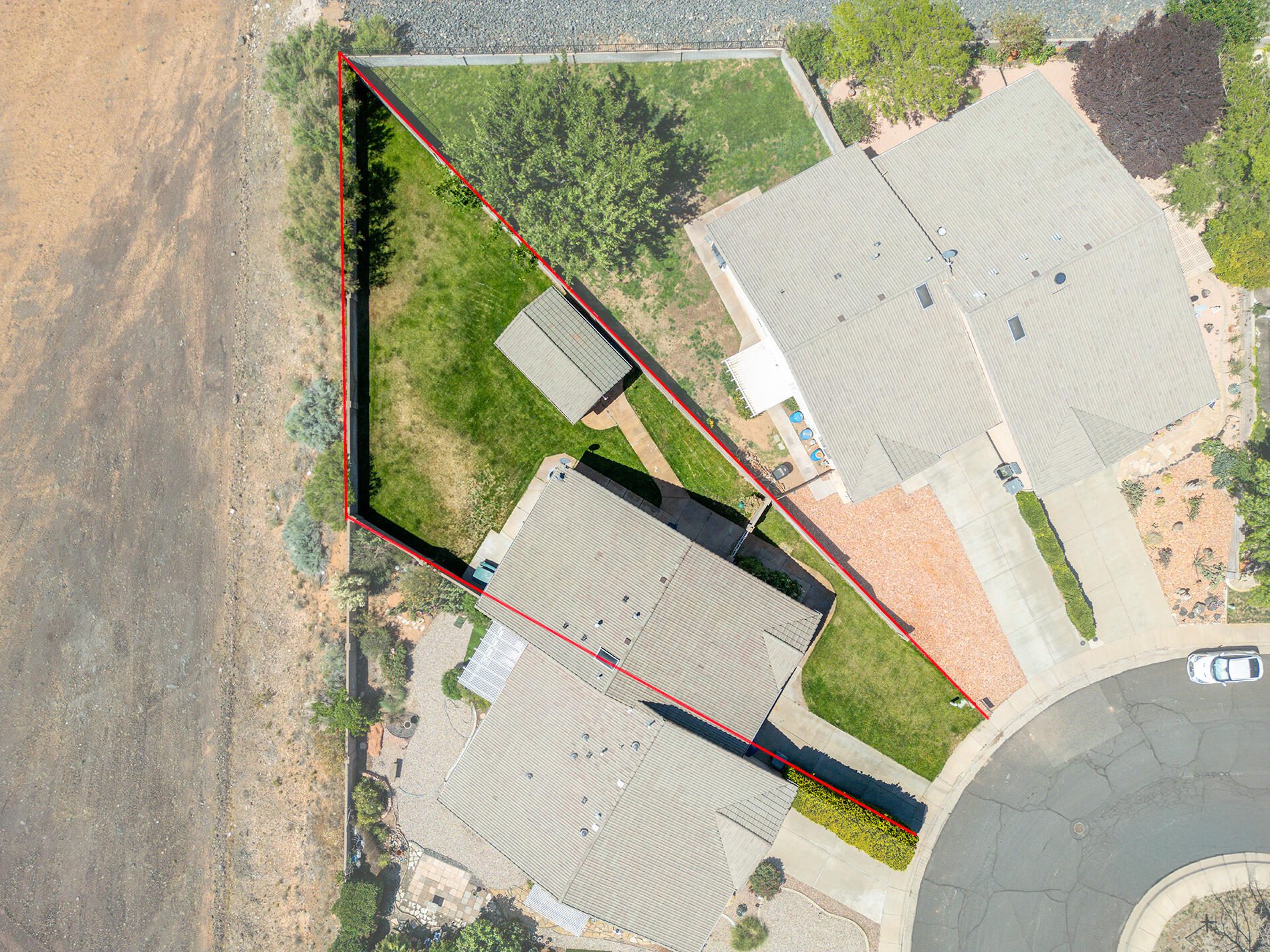 SANTA FE HILLS - Residential