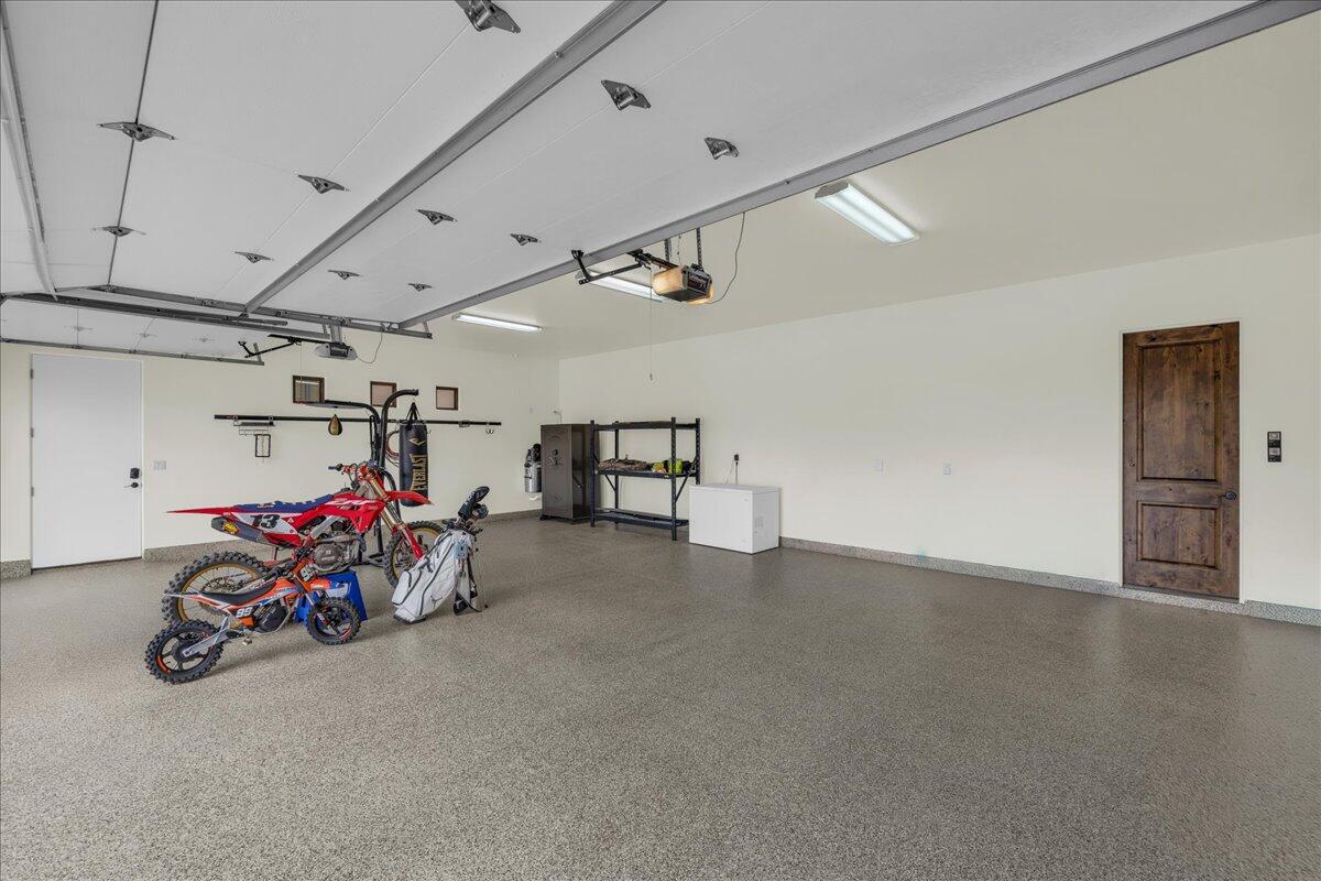 LEDGES OF ST GEORGE - Residential