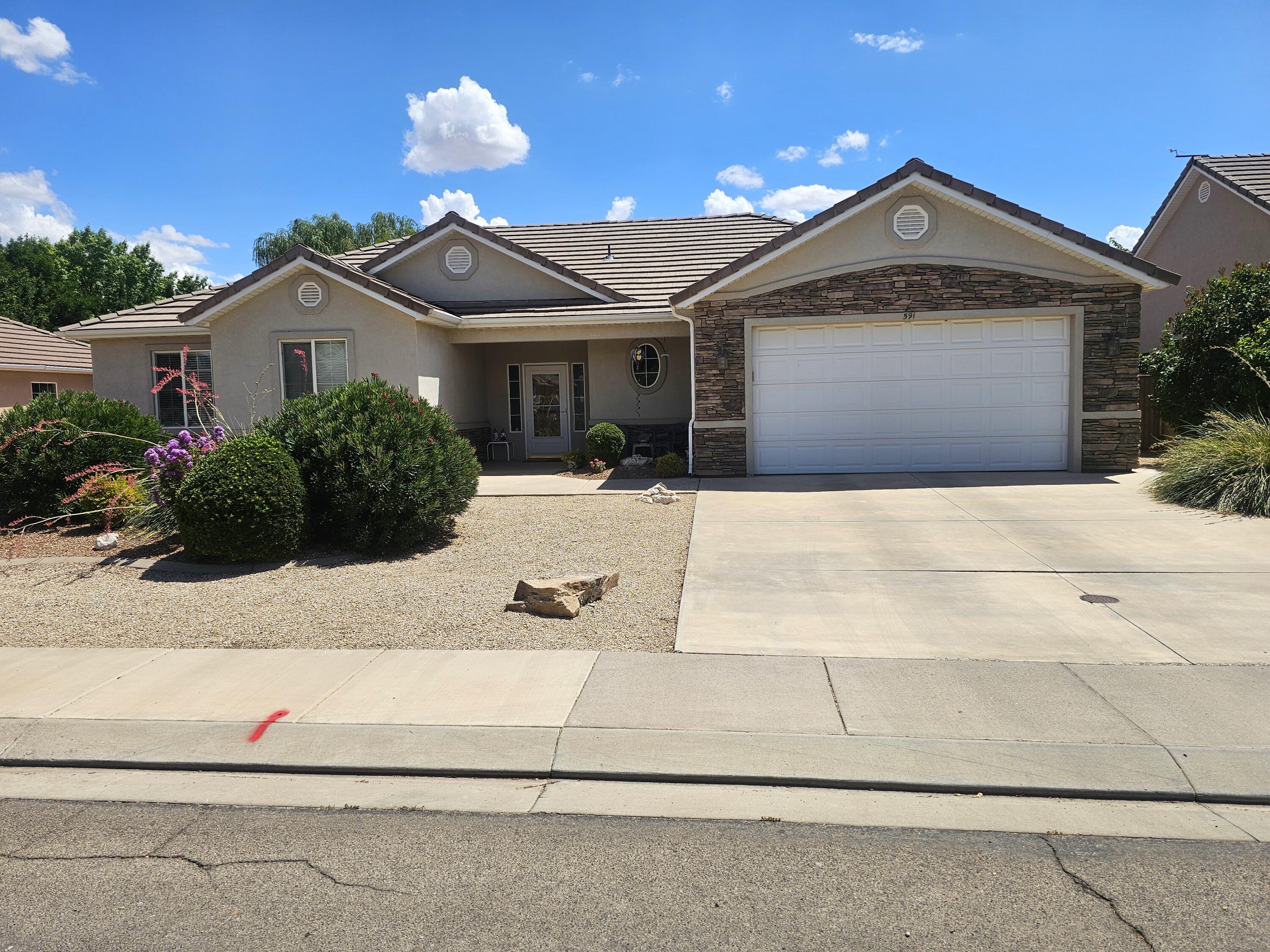 COBBLESTONE FIELDS (H) - Residential