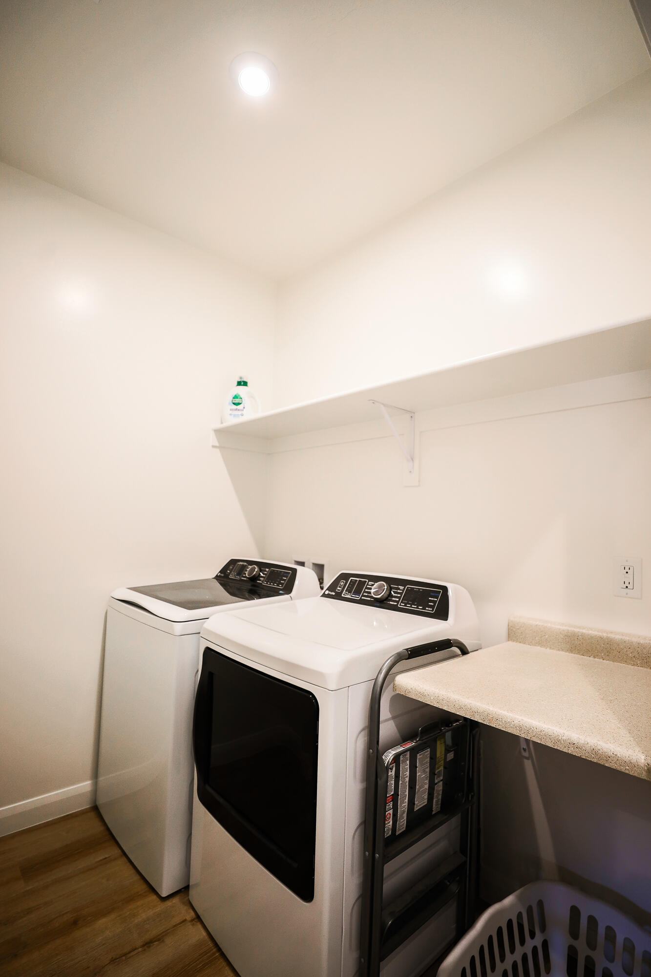 VARANO VISTAS AT DIVARIO - Residential