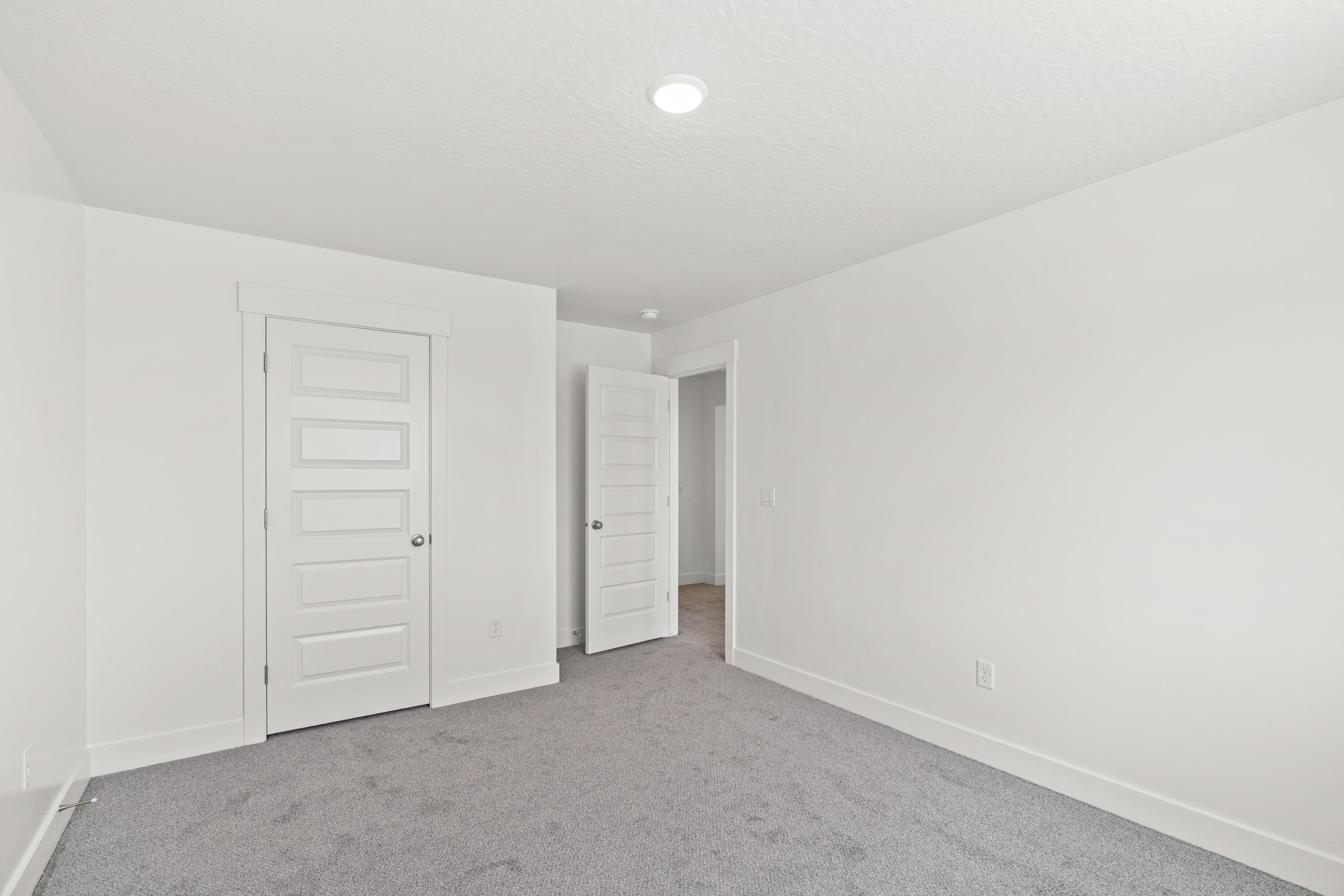 WHITE HILLS SUB - Residential