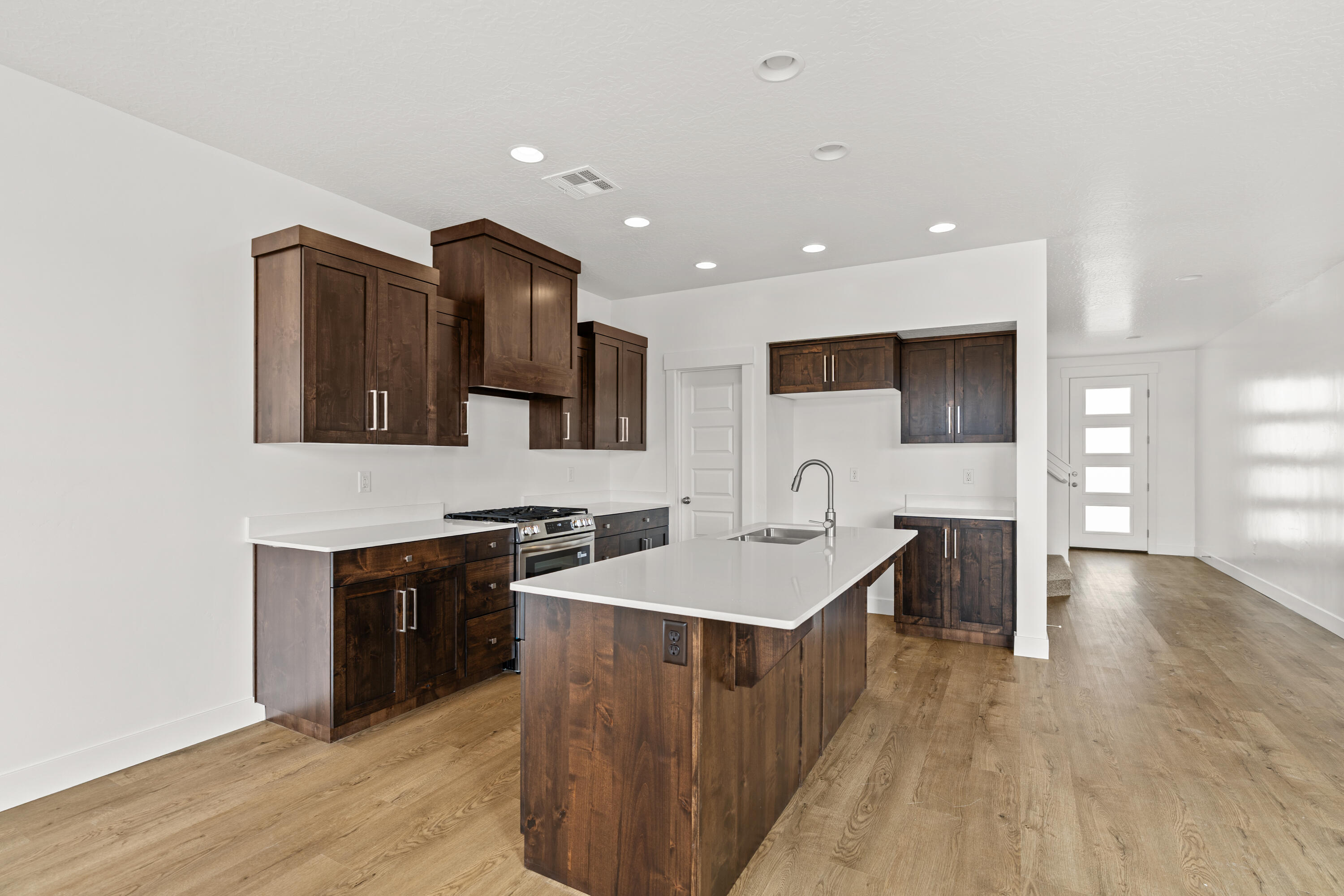 WHITE HILLS SUB - Residential