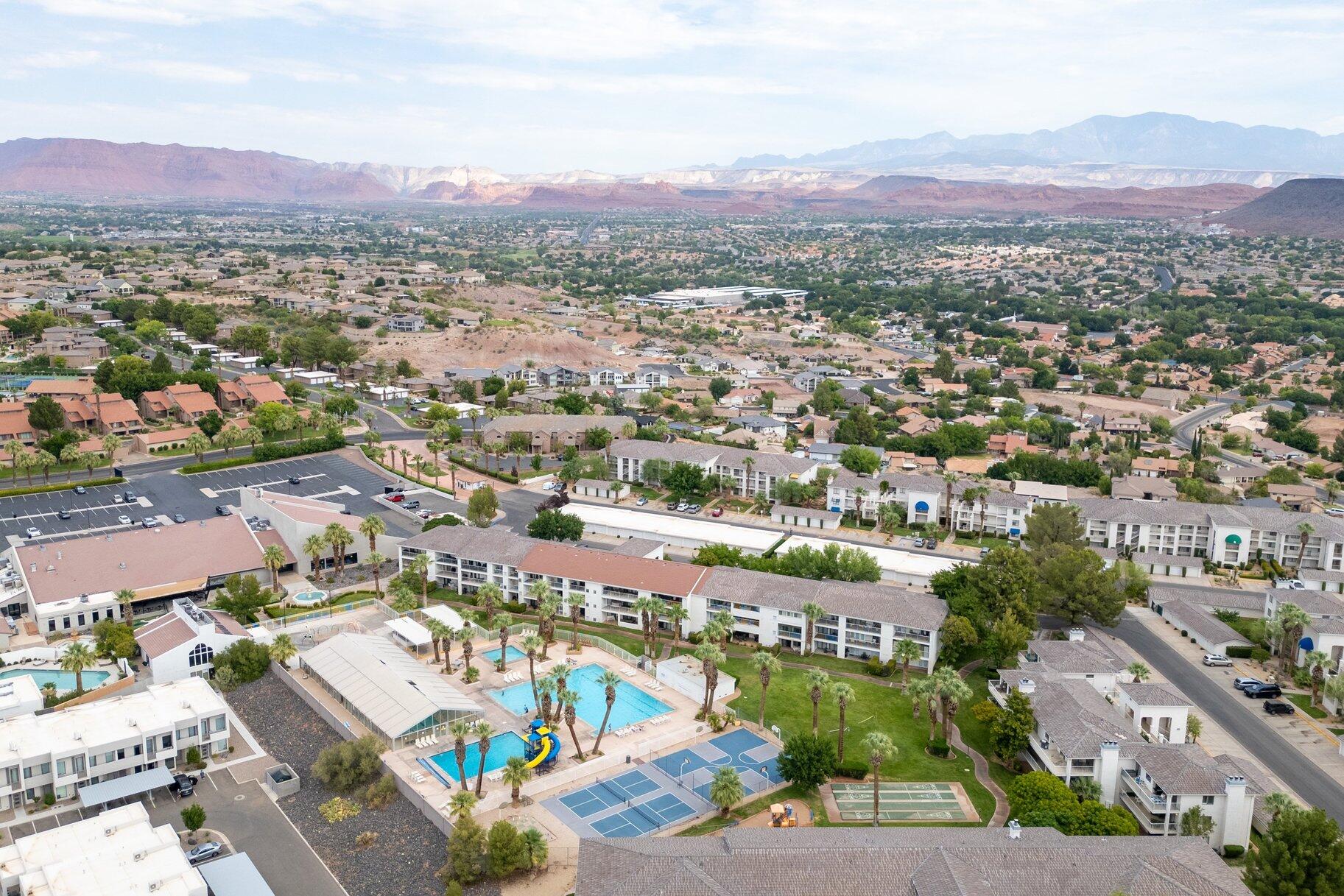 LAS PALMAS RESORT CONDOS - Residential