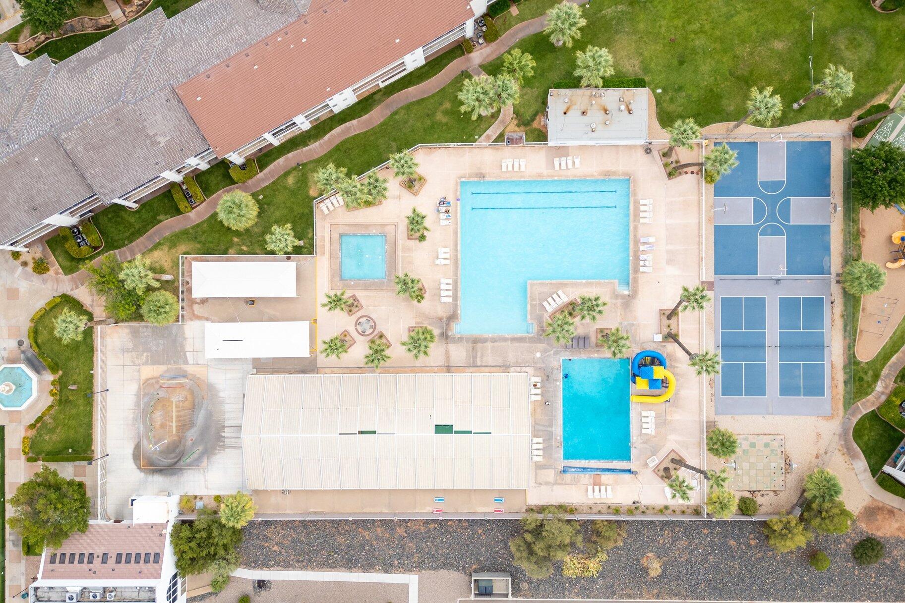 LAS PALMAS RESORT CONDOS - Residential