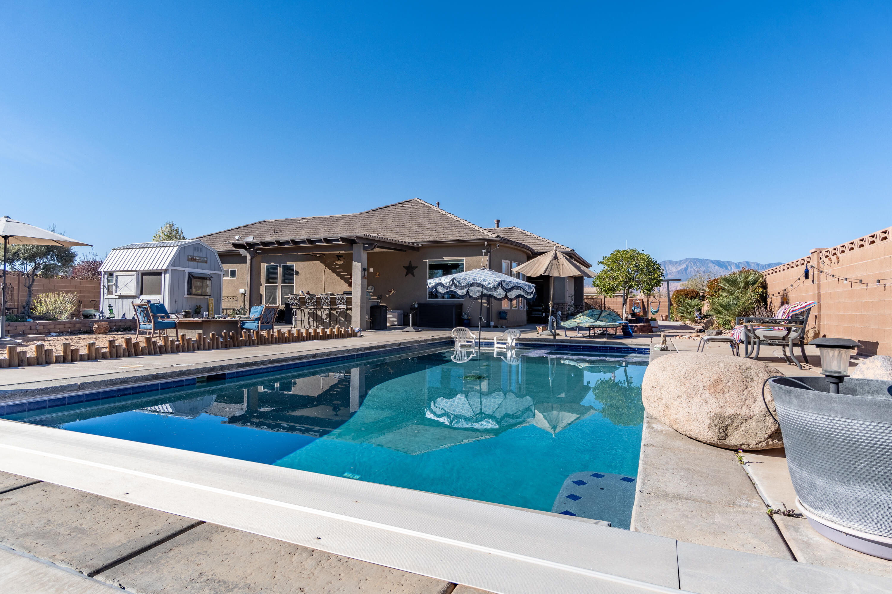 SETTLERS CROSSING - Residential